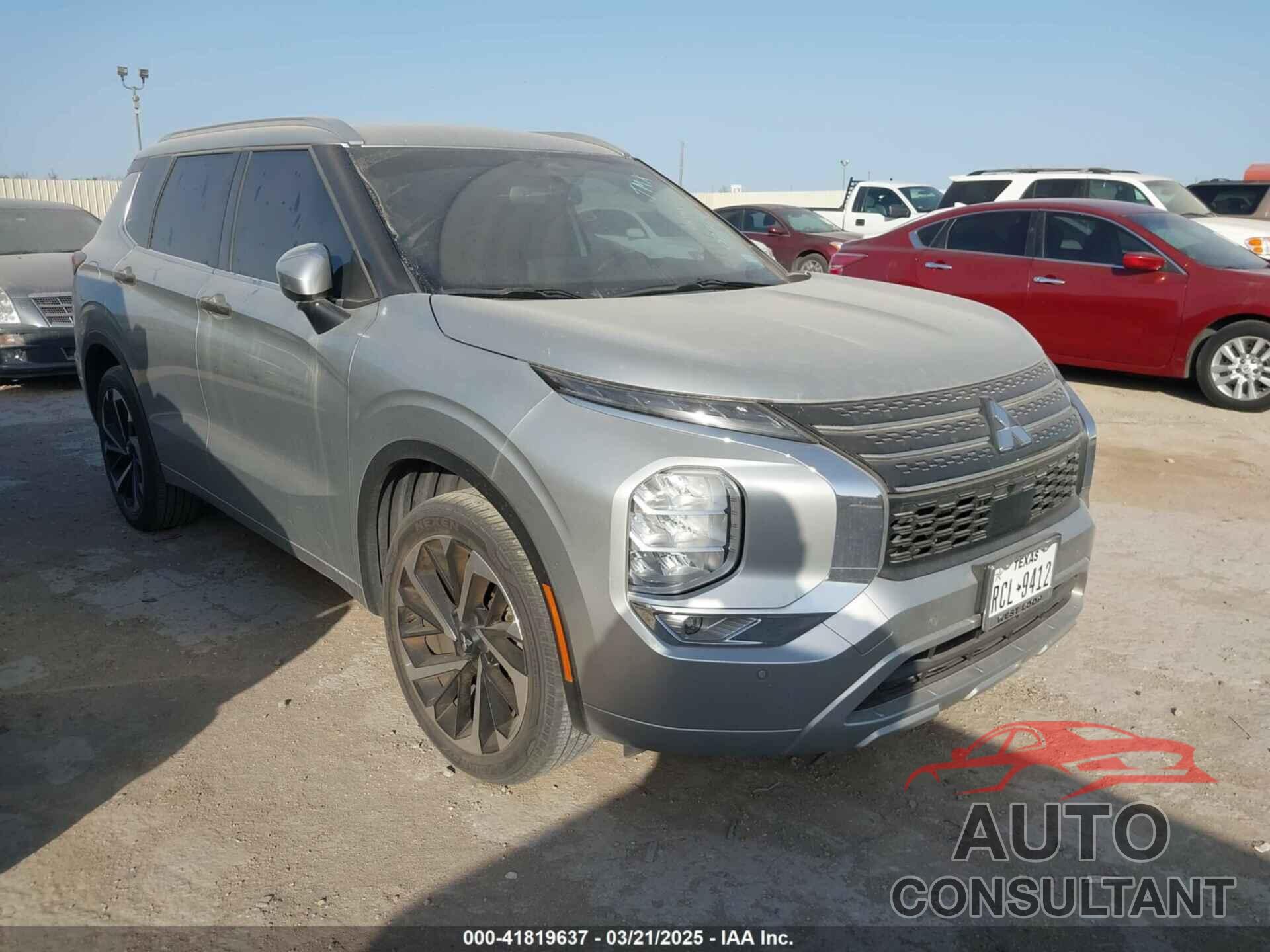MITSUBISHI OUTLANDER 2022 - JA4J3VA86NZ071164
