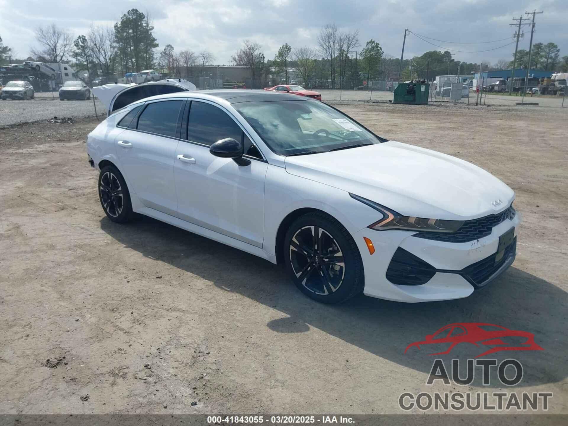 KIA K5 2023 - 5XXG64J27PG194006