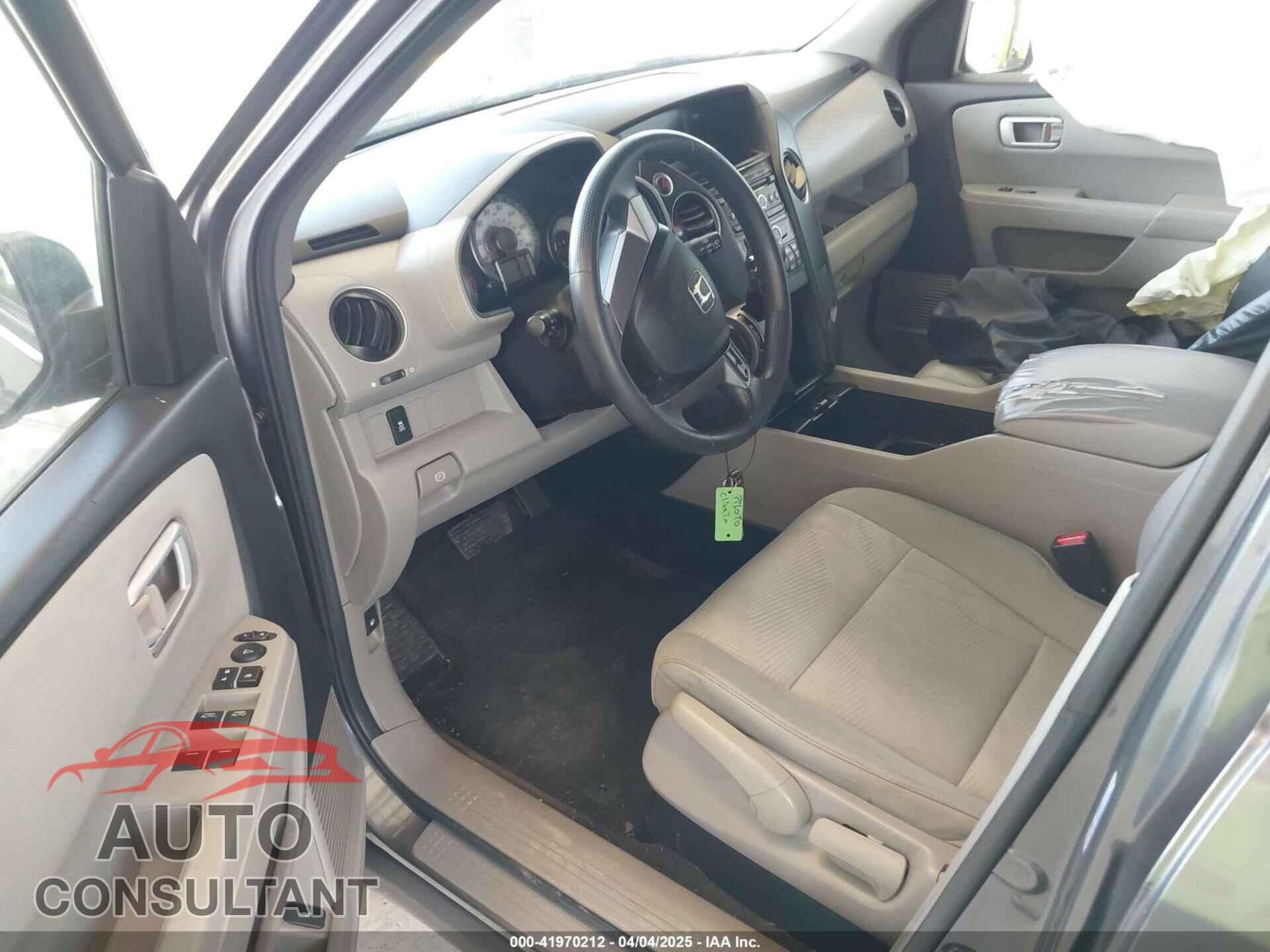 HONDA PILOT 2012 - 5FNYF3H23CB005207