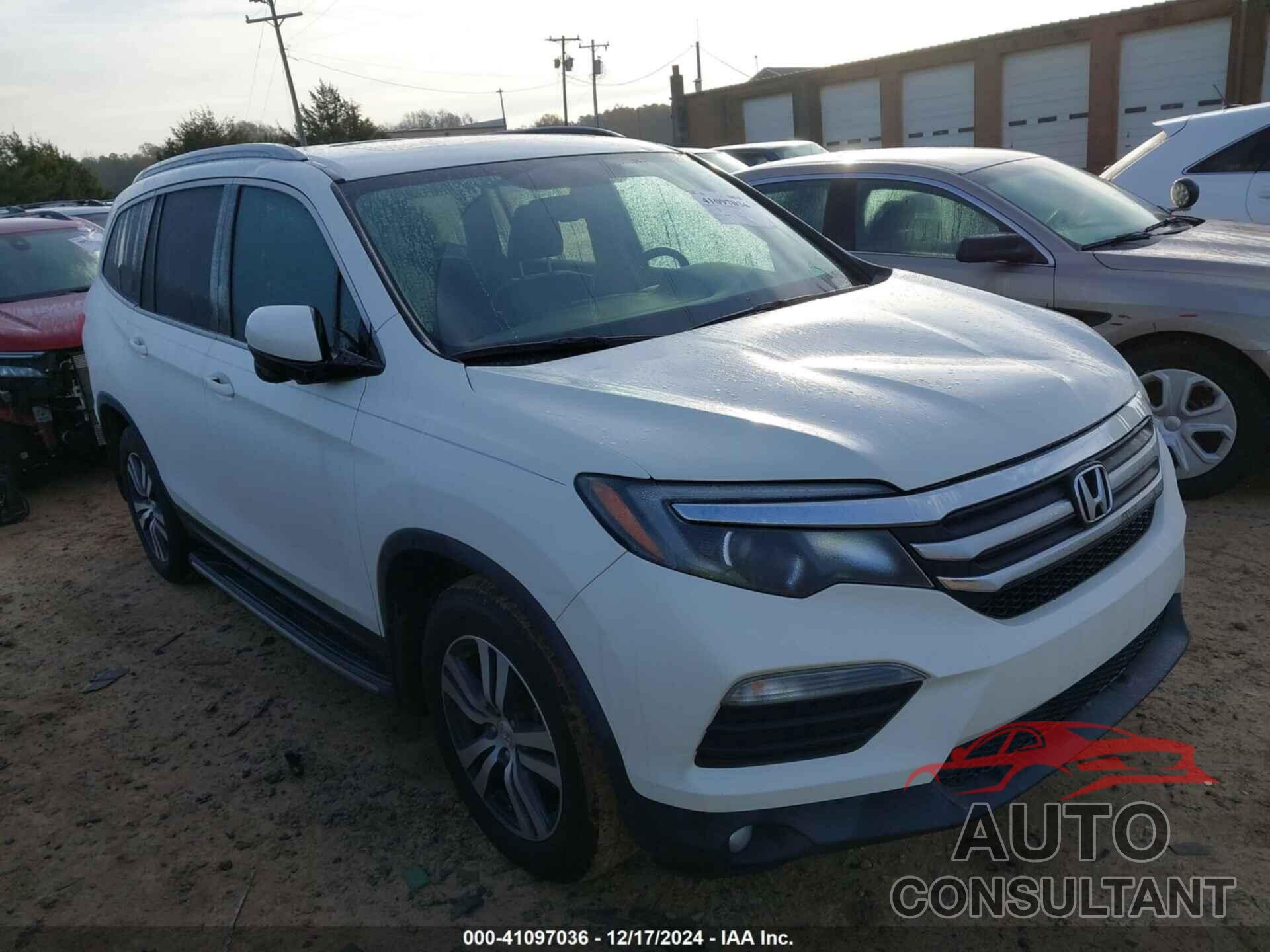 HONDA PILOT 2017 - 5FNYF6H56HB036860