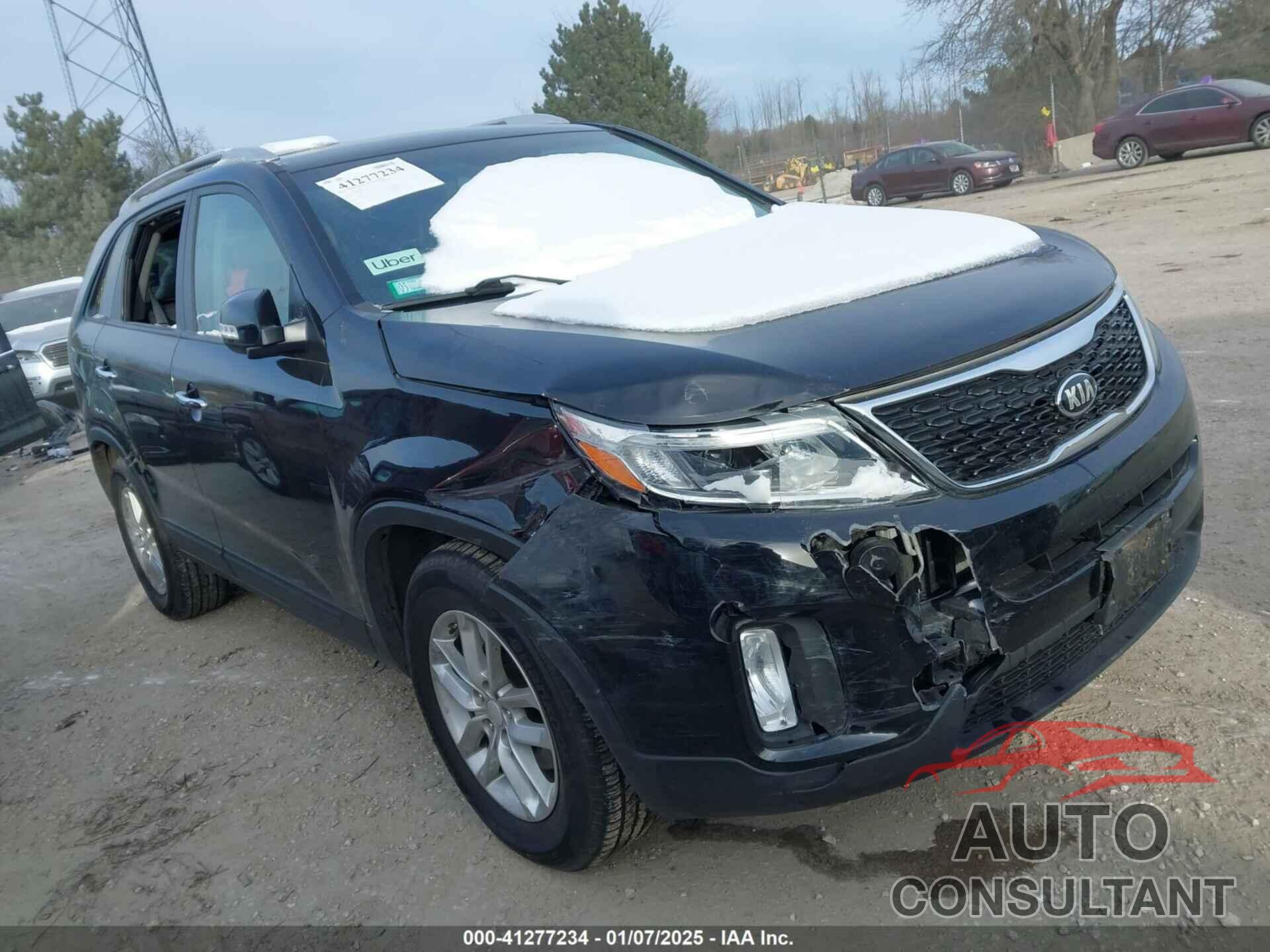 KIA SORENTO 2015 - 5XYKT3A61FG646736