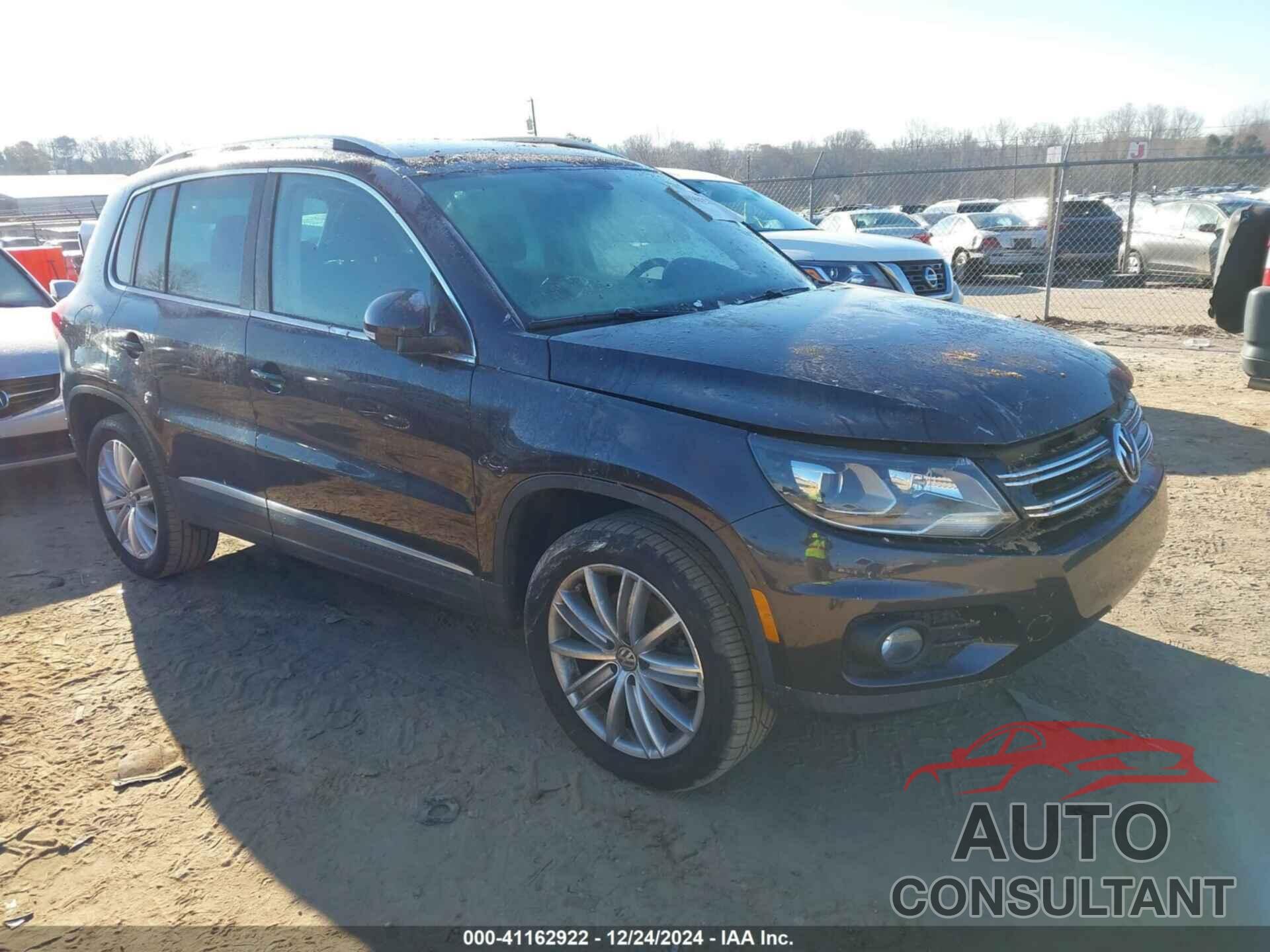 VOLKSWAGEN TIGUAN 2016 - WVGAV7AX9GW538645