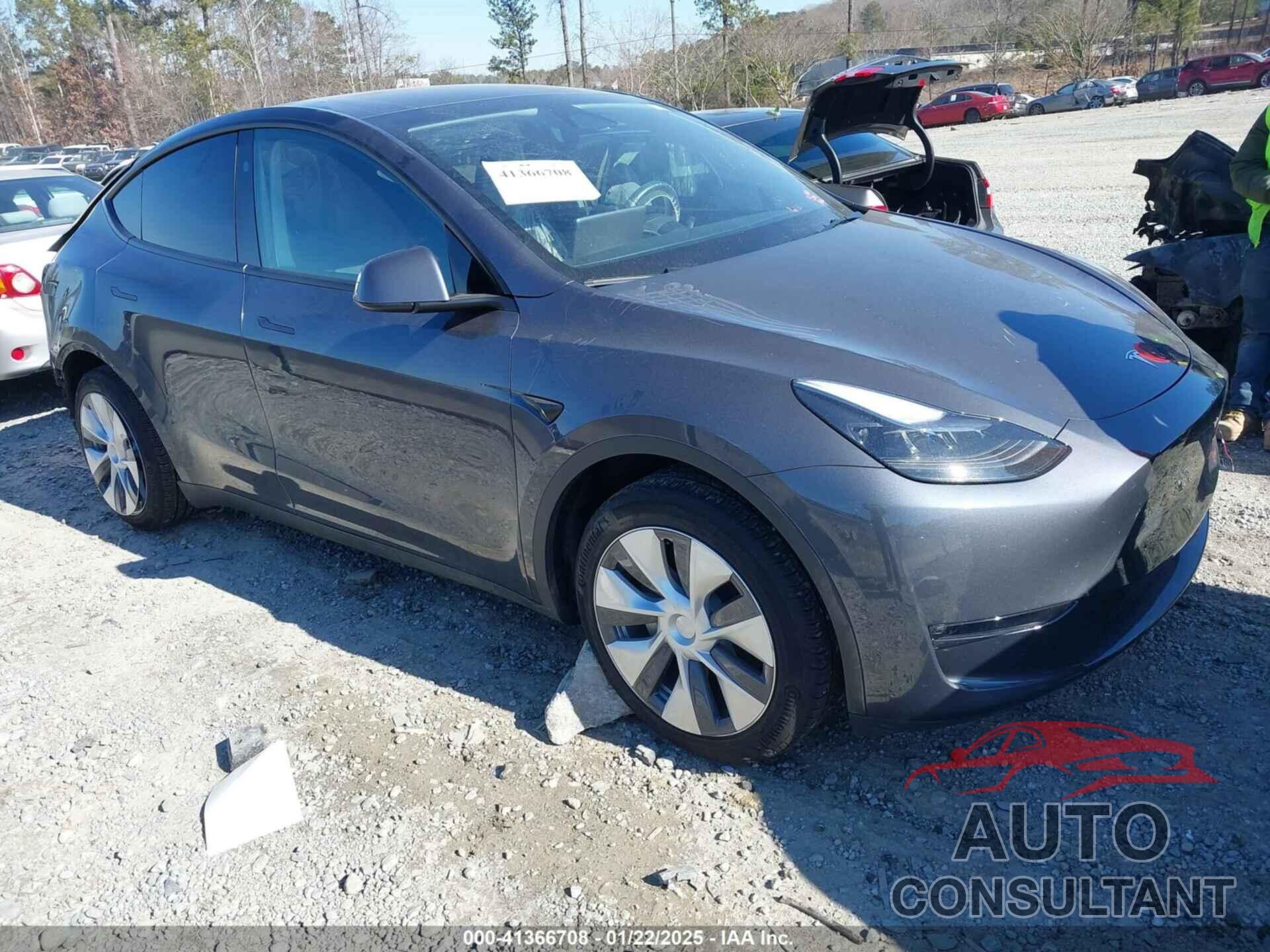TESLA MODEL Y 2023 - 7SAYGDED0PF941478
