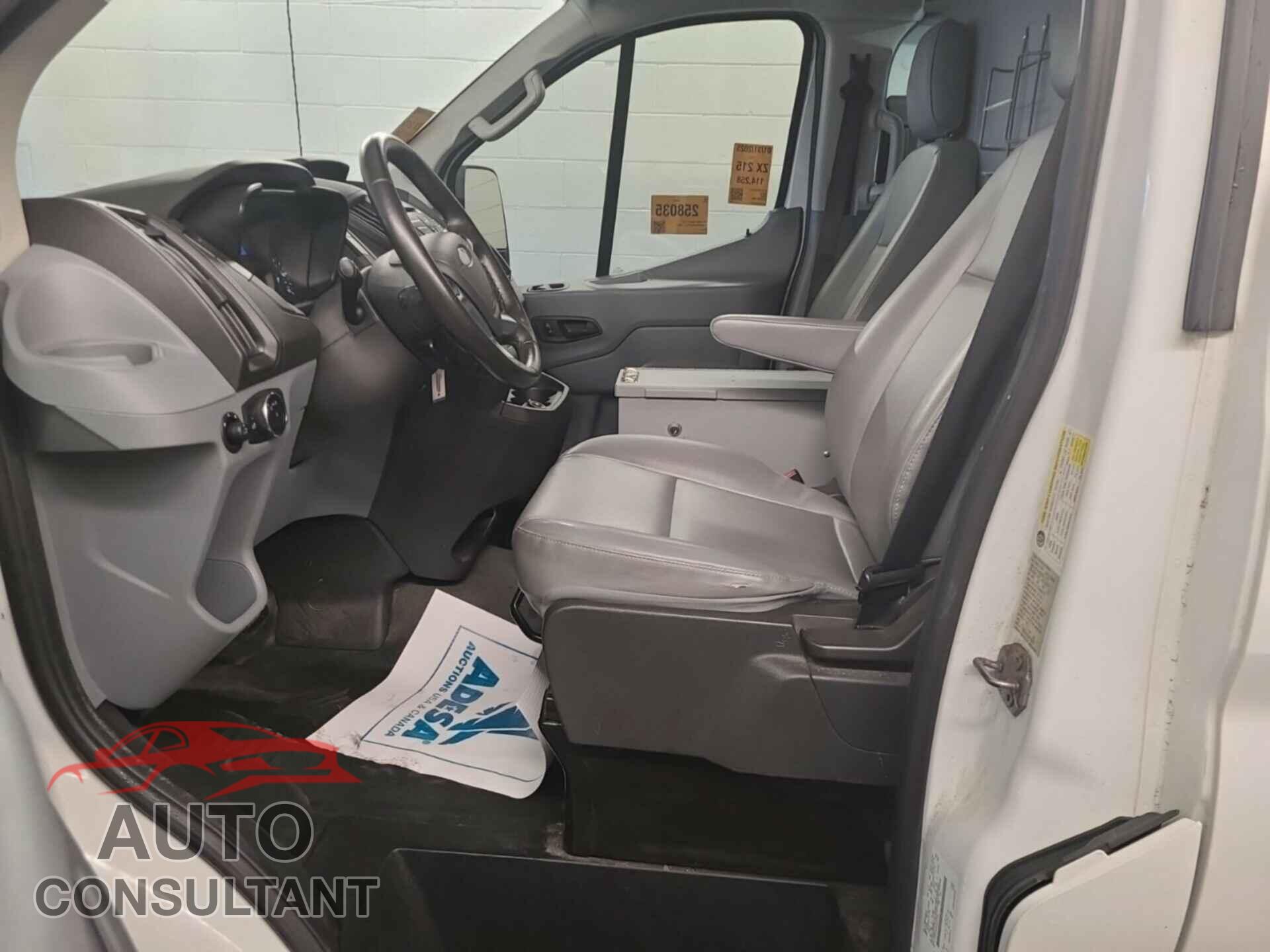 FORD TRANSIT 2017 - 1FTYR1YM1HKA31991