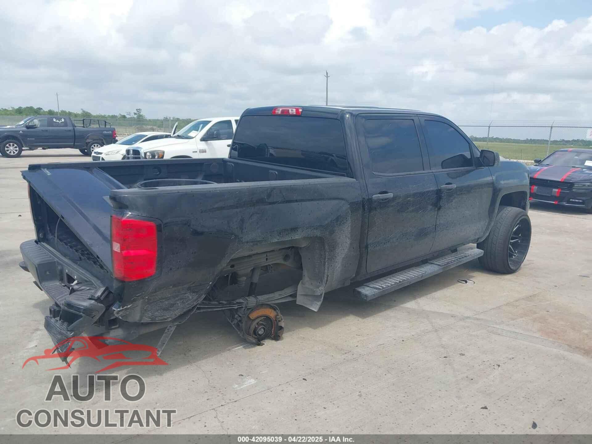 CHEVROLET SILVERADO 1500 2018 - 3GCPCPEC8JG358400