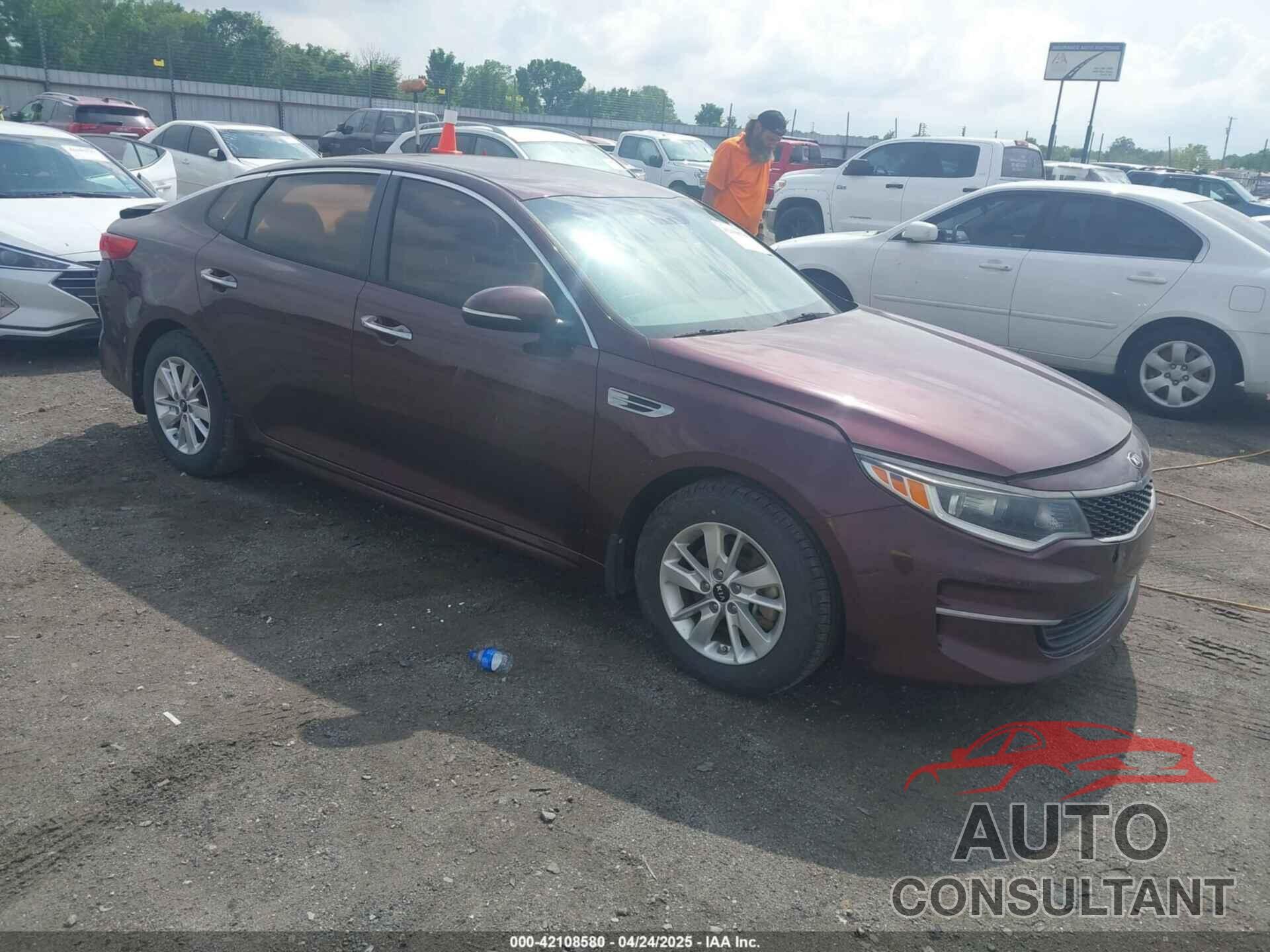 KIA OPTIMA 2016 - 5XXGT4L36GG103208
