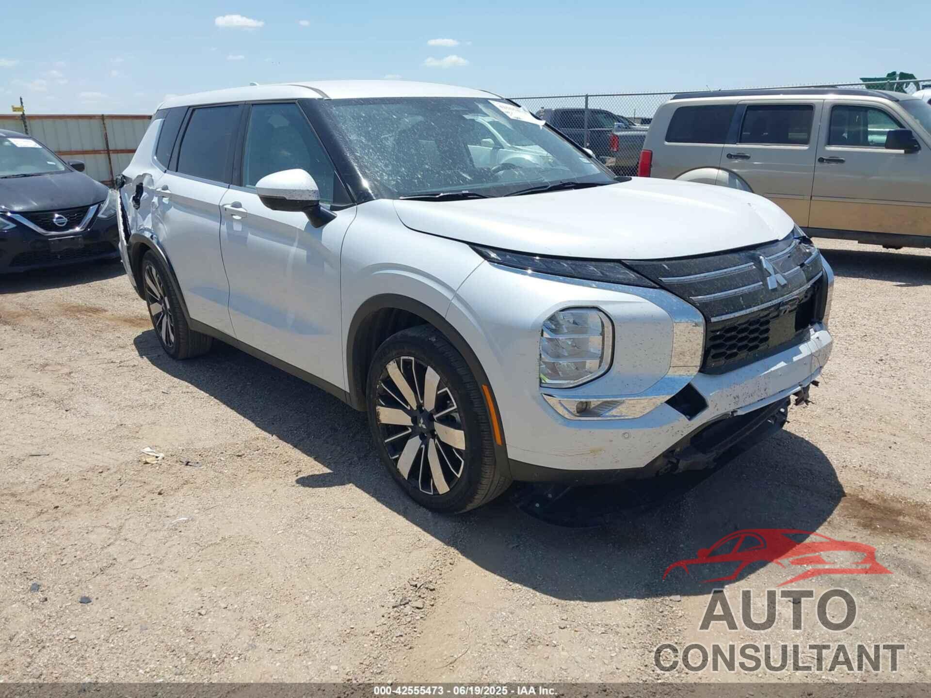 MITSUBISHI OUTLANDER 2025 - JA4J3VA8XSZ021492