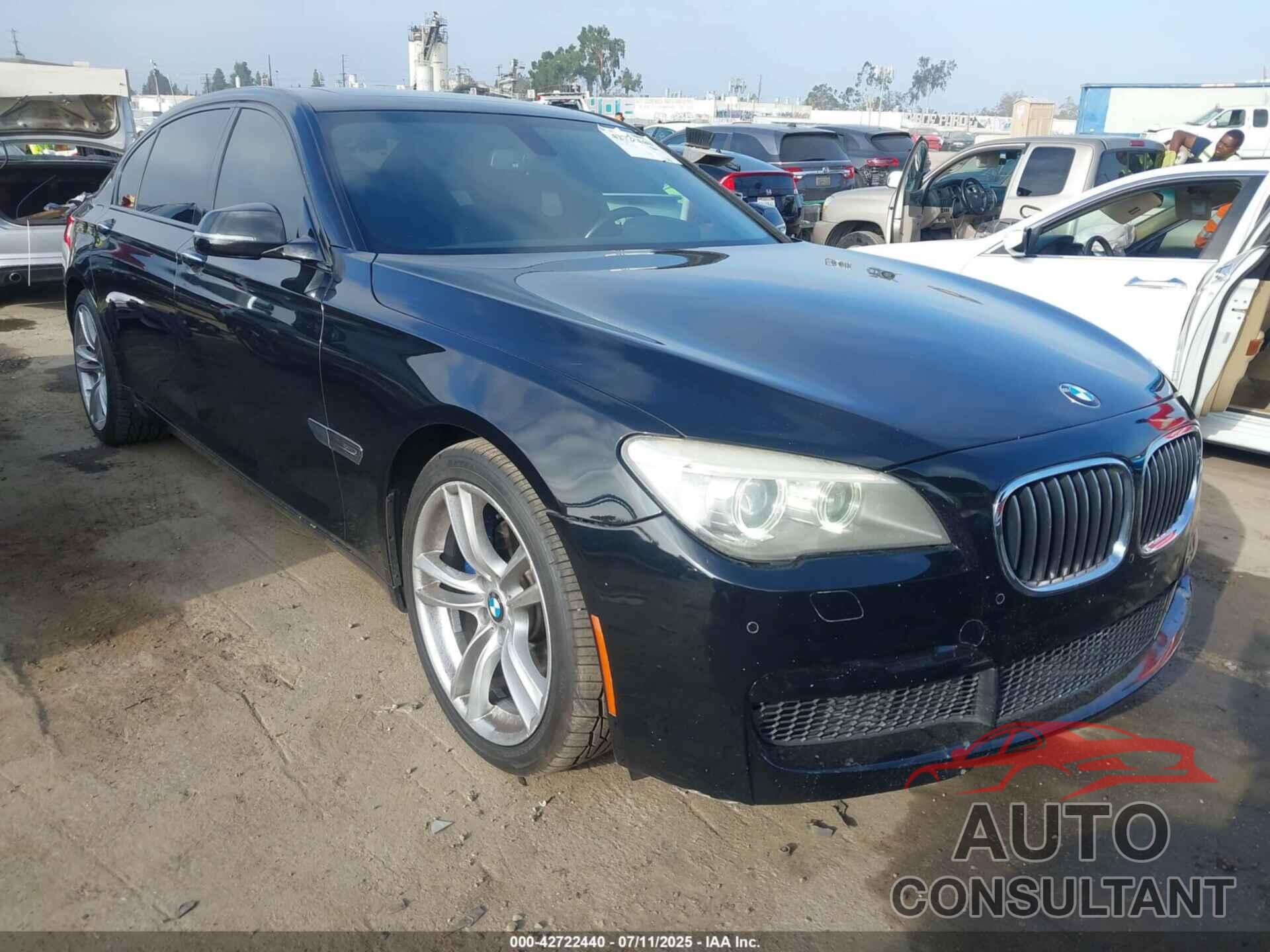 BMW 740LI 2013 - WBAYE4C59DD136786