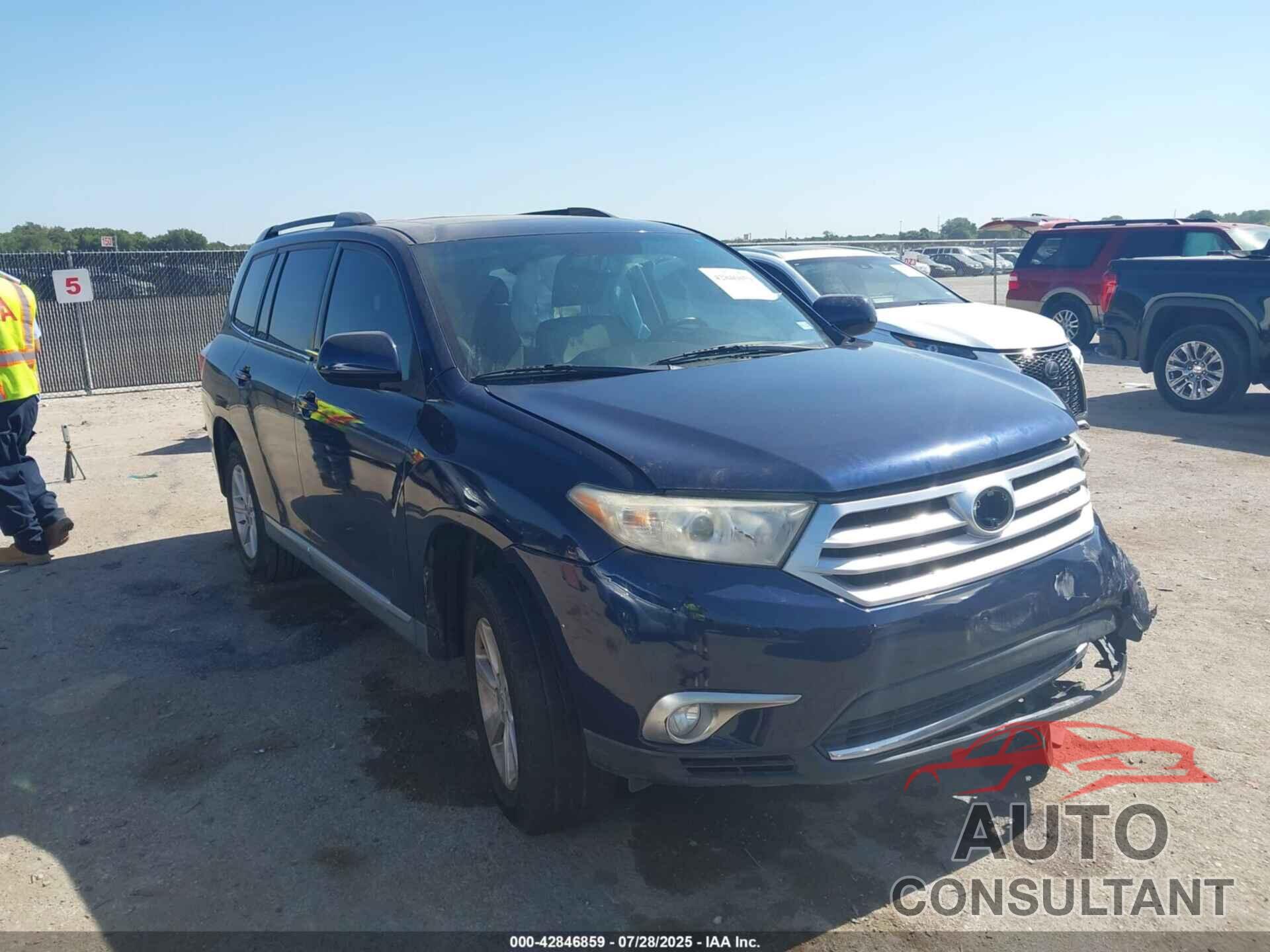 TOYOTA HIGHLANDER 2011 - 5TDZK3EH8BS036519