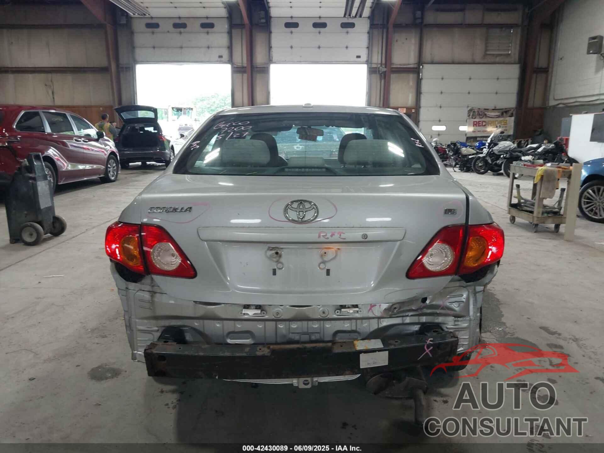 TOYOTA COROLLA 2009 - 1NXBU40E39Z037254
