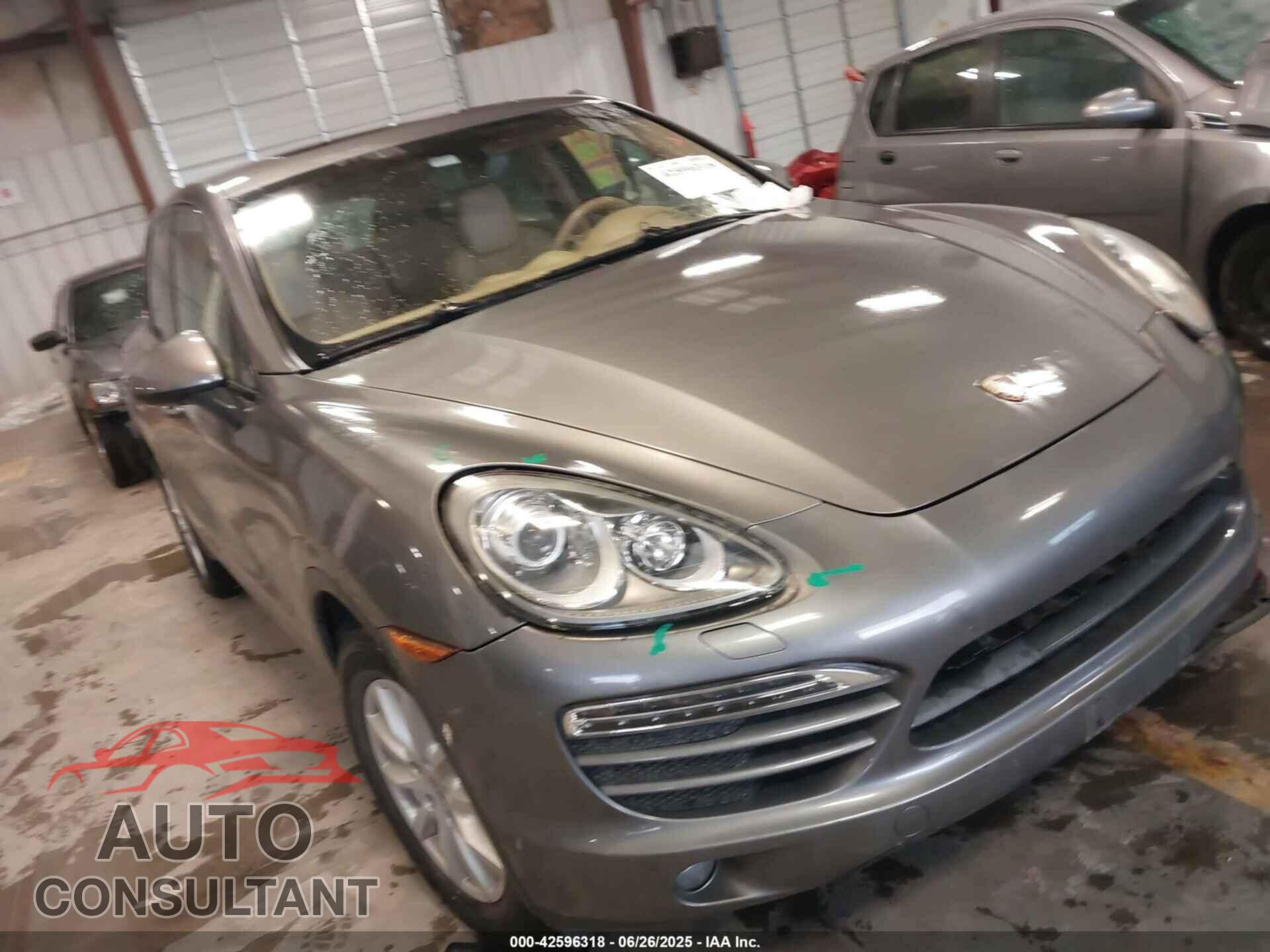 PORSCHE CAYENNE 2012 - WP1AA2A21CLA04170