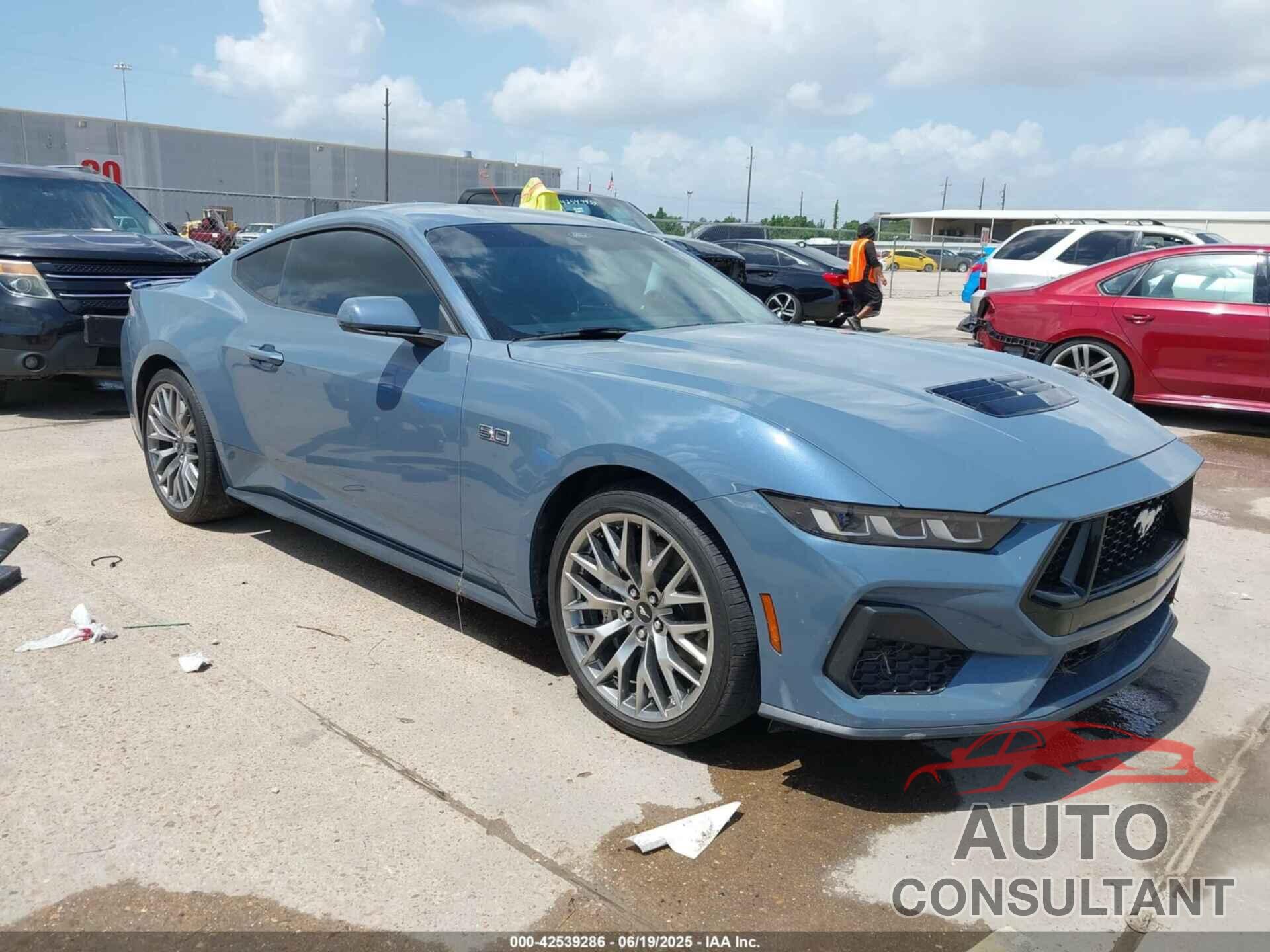 FORD MUSTANG 2024 - 1FA6P8CF7R5428951