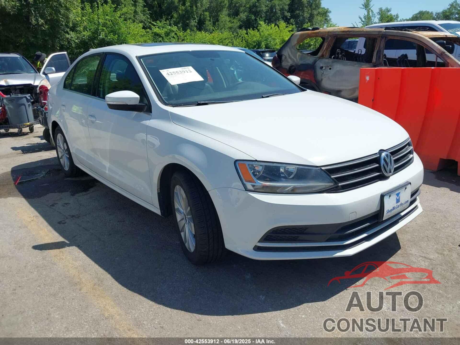 VOLKSWAGEN JETTA 2015 - 3VWD07AJ6FM312893