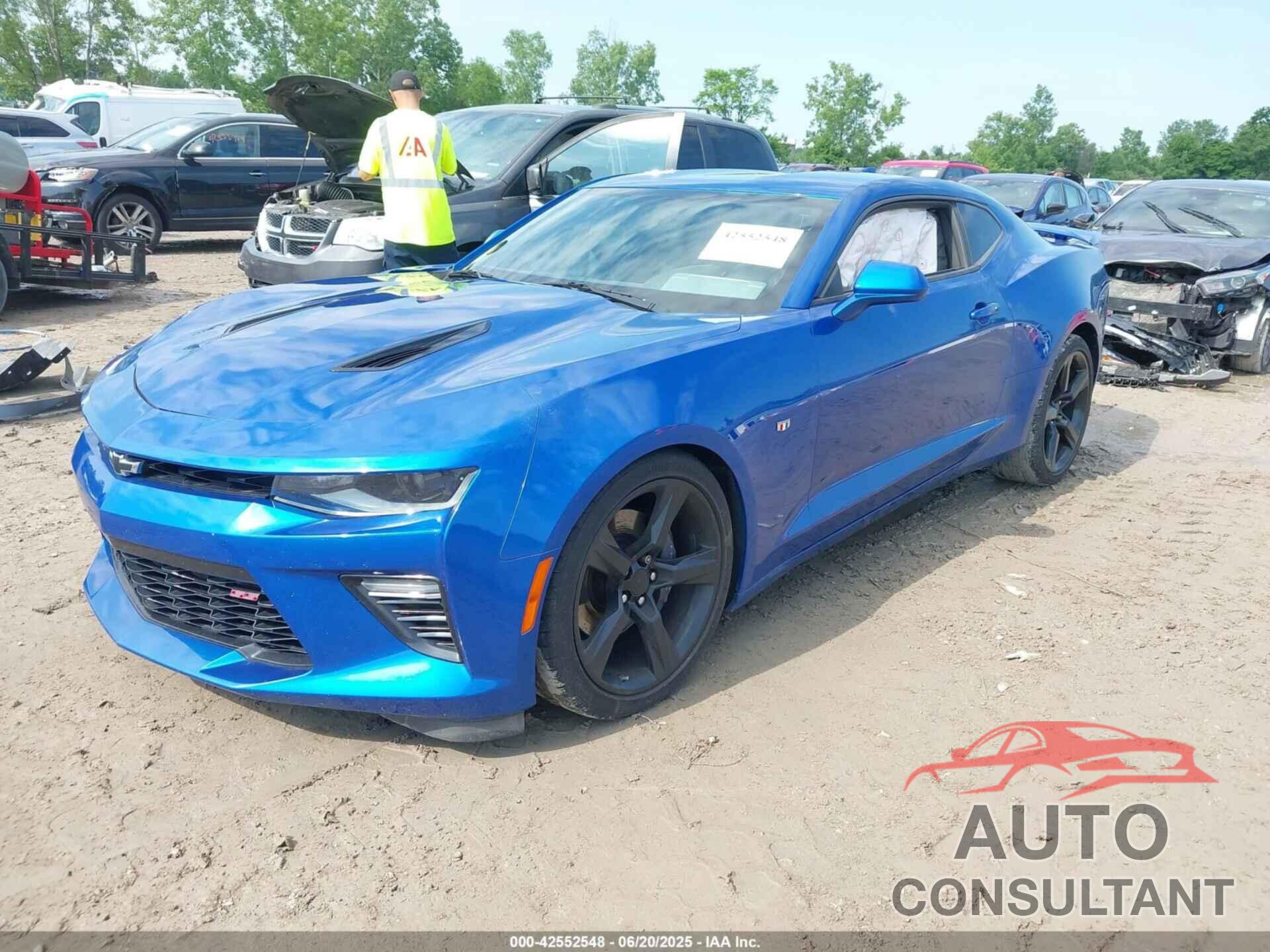 CHEVROLET CAMARO 2017 - 1G1FE1R77H0119878