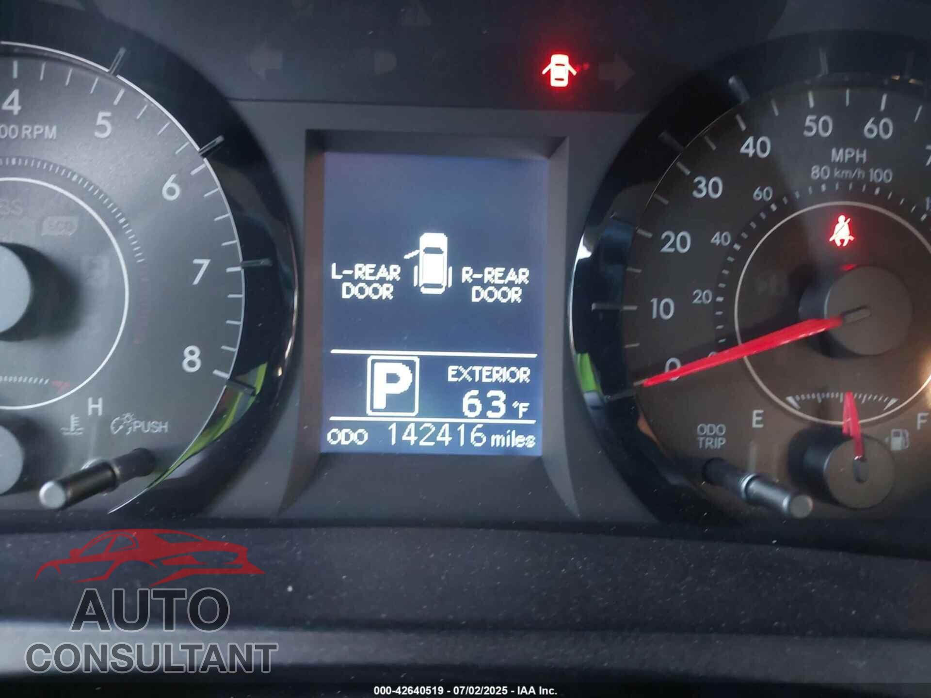 TOYOTA SIENNA 2017 - 5TDKZ3DC2HS856414