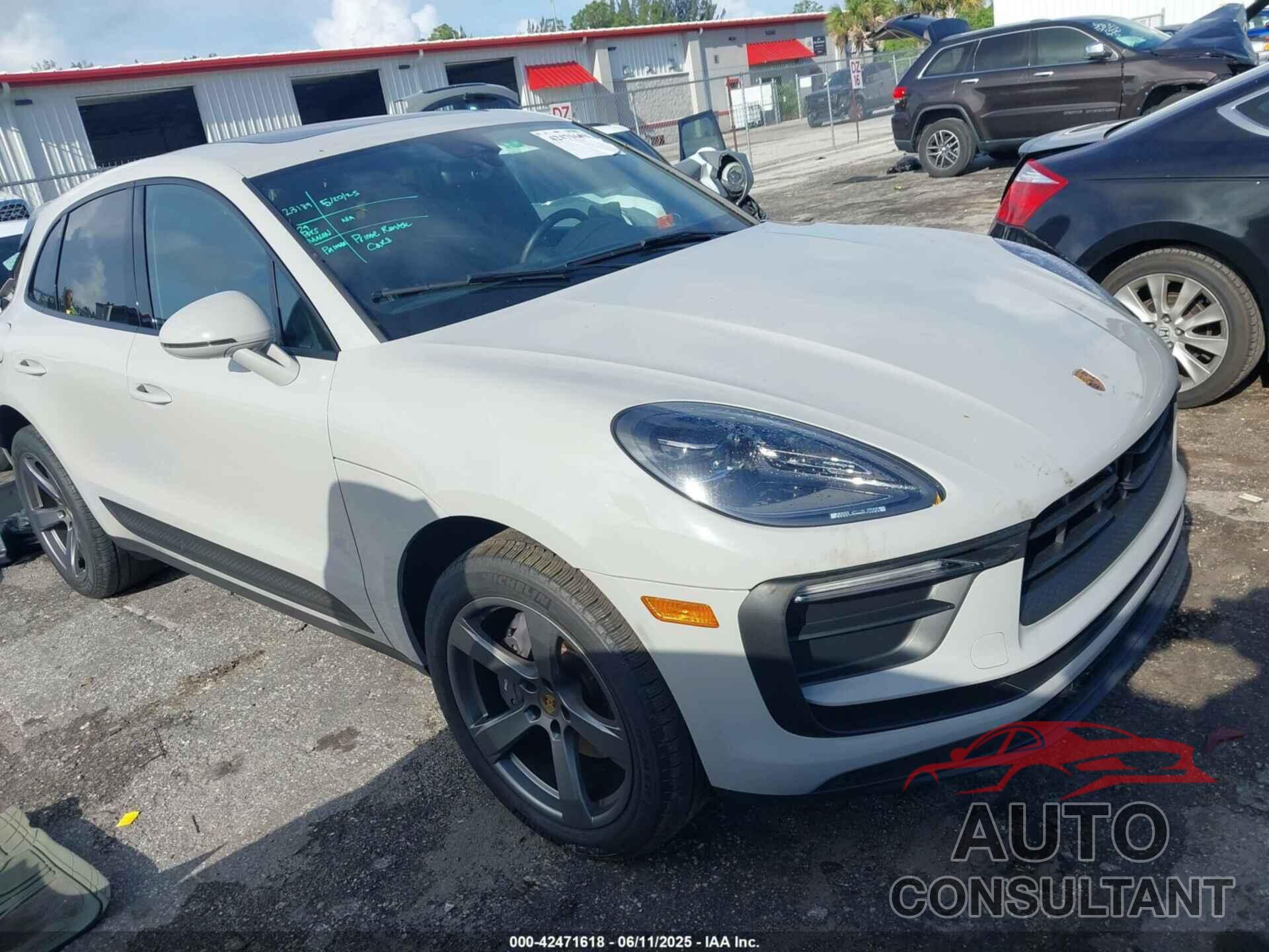 PORSCHE MACAN 2024 - WP1AA2A51RLB04370