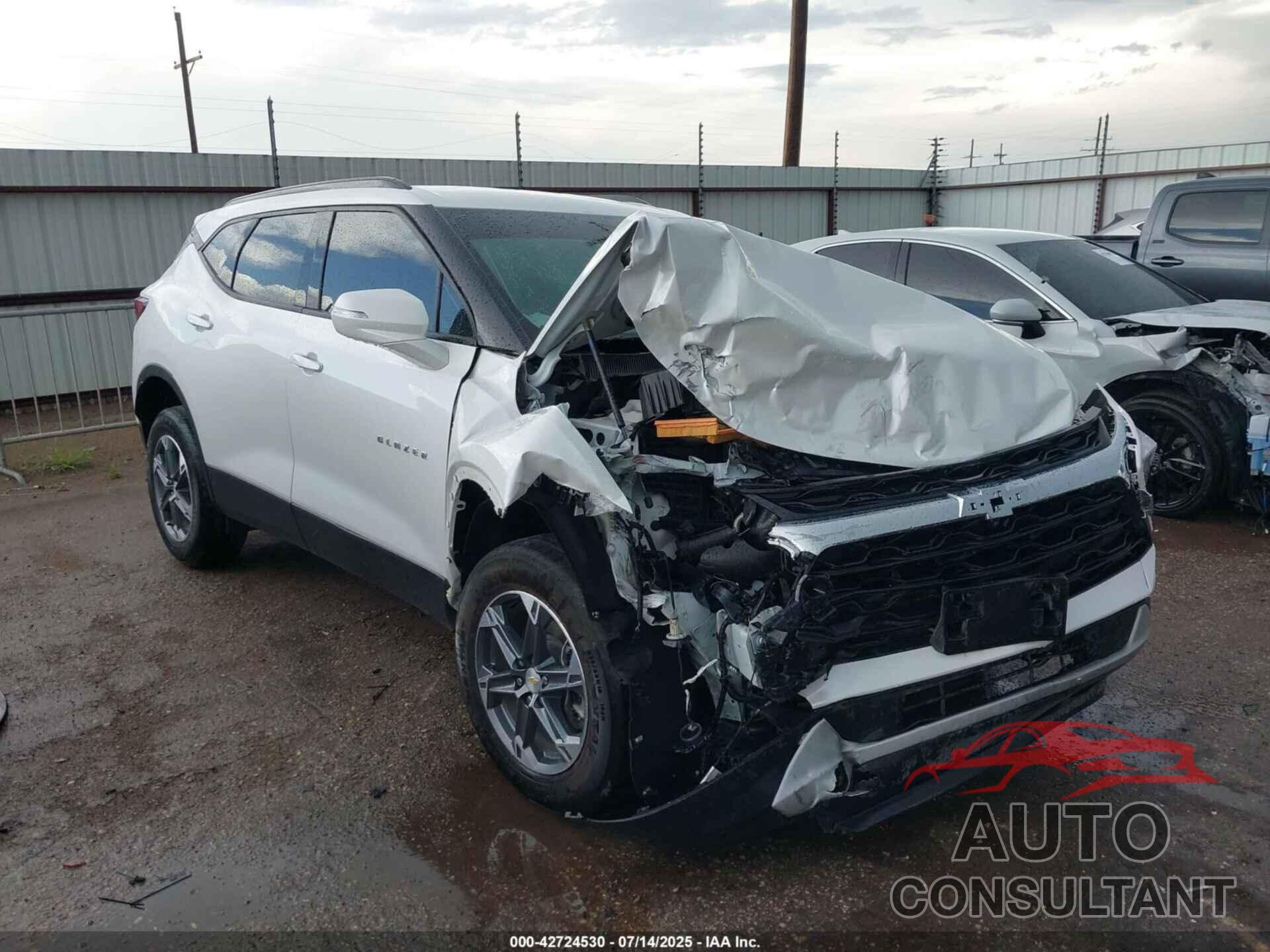 CHEVROLET BLAZER 2024 - 3GNKBDR40RS199077