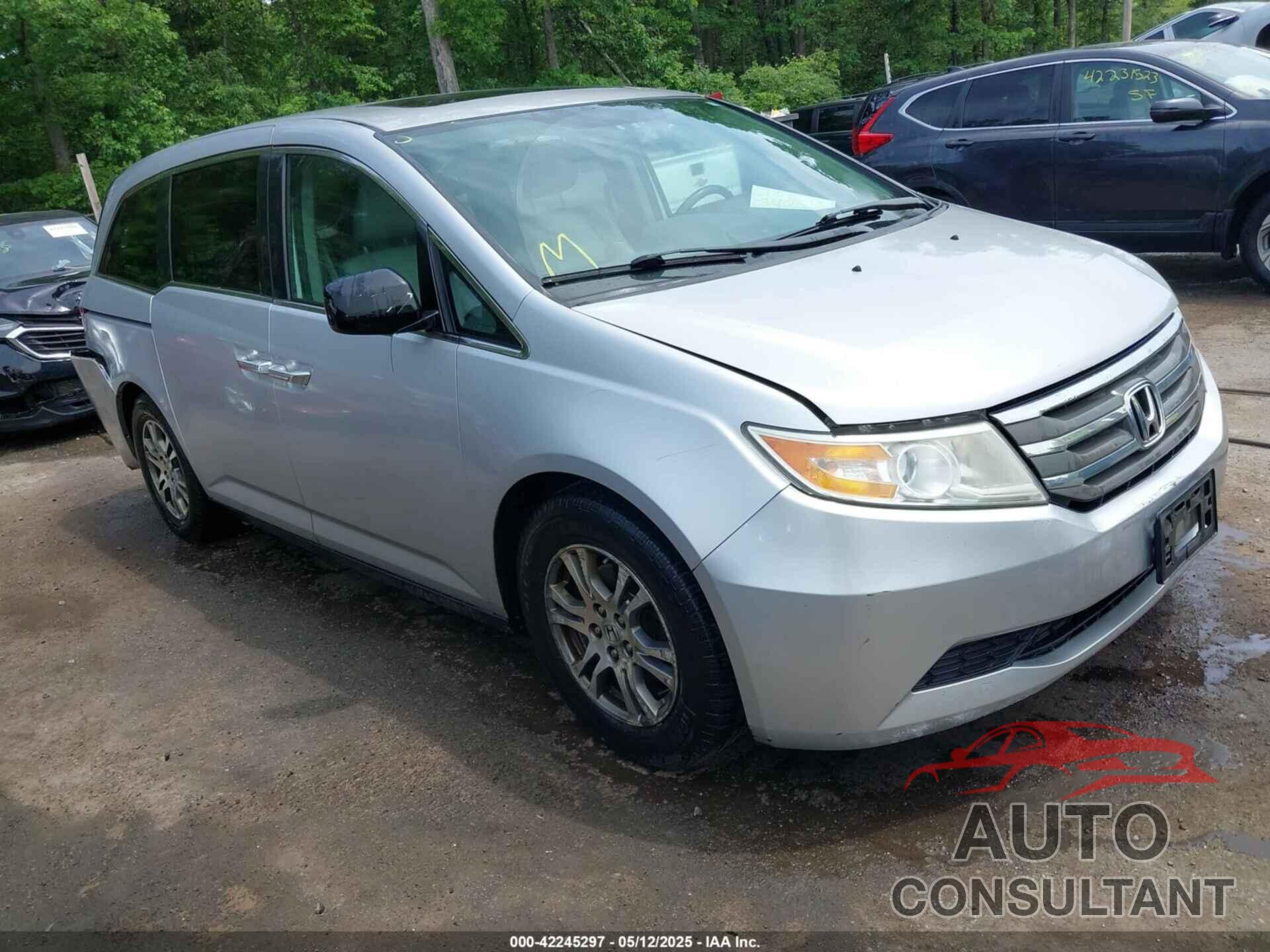 HONDA ODYSSEY 2013 - 5FNRL5H65DB016660