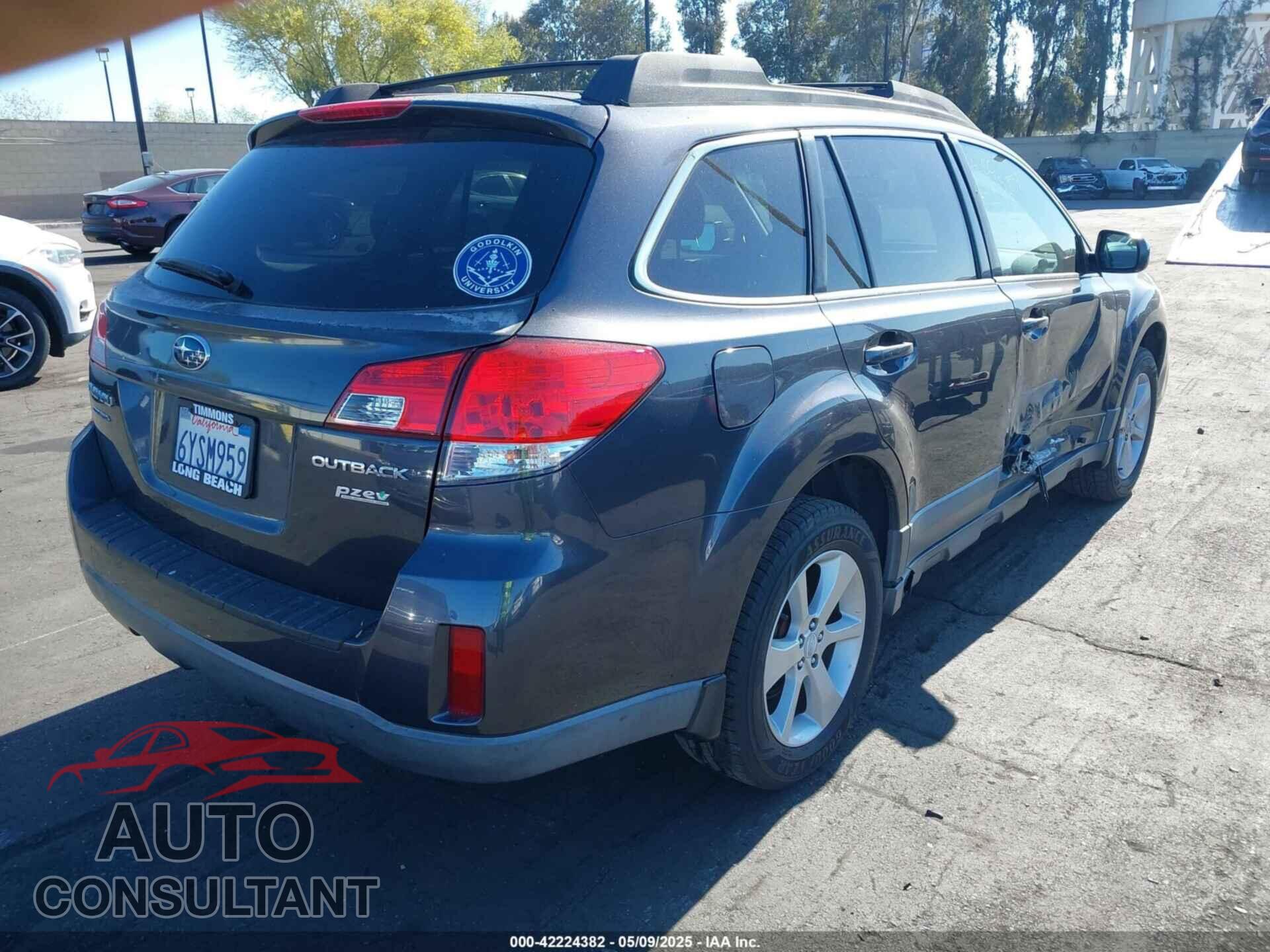 SUBARU OUTBACK 2013 - 4S4BRBCC6D3237401