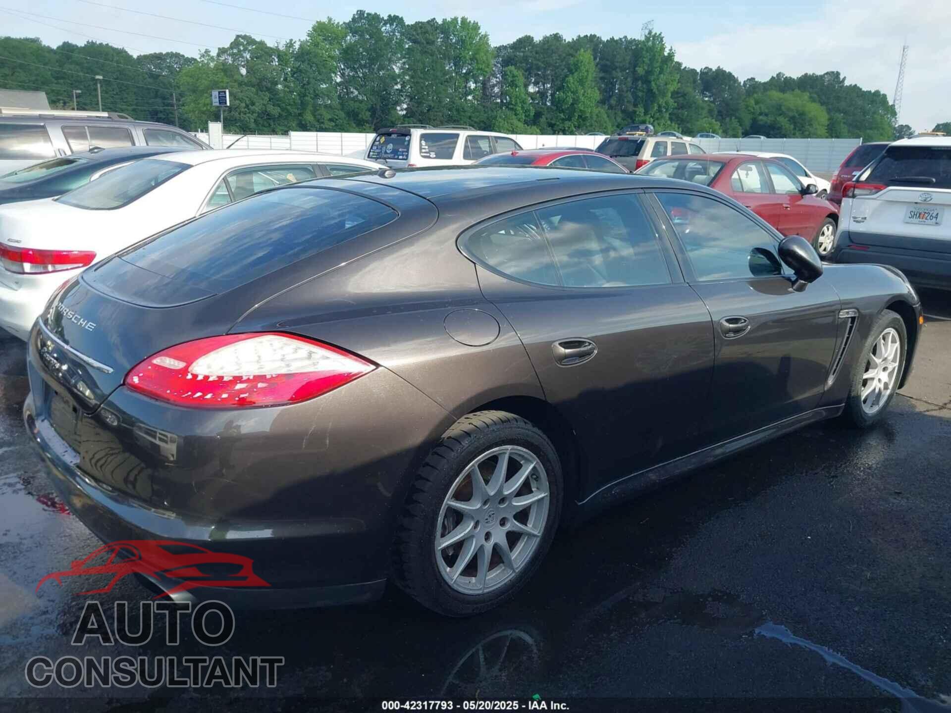 PORSCHE PANAMERA 2011 - WP0AA2A78BL010785