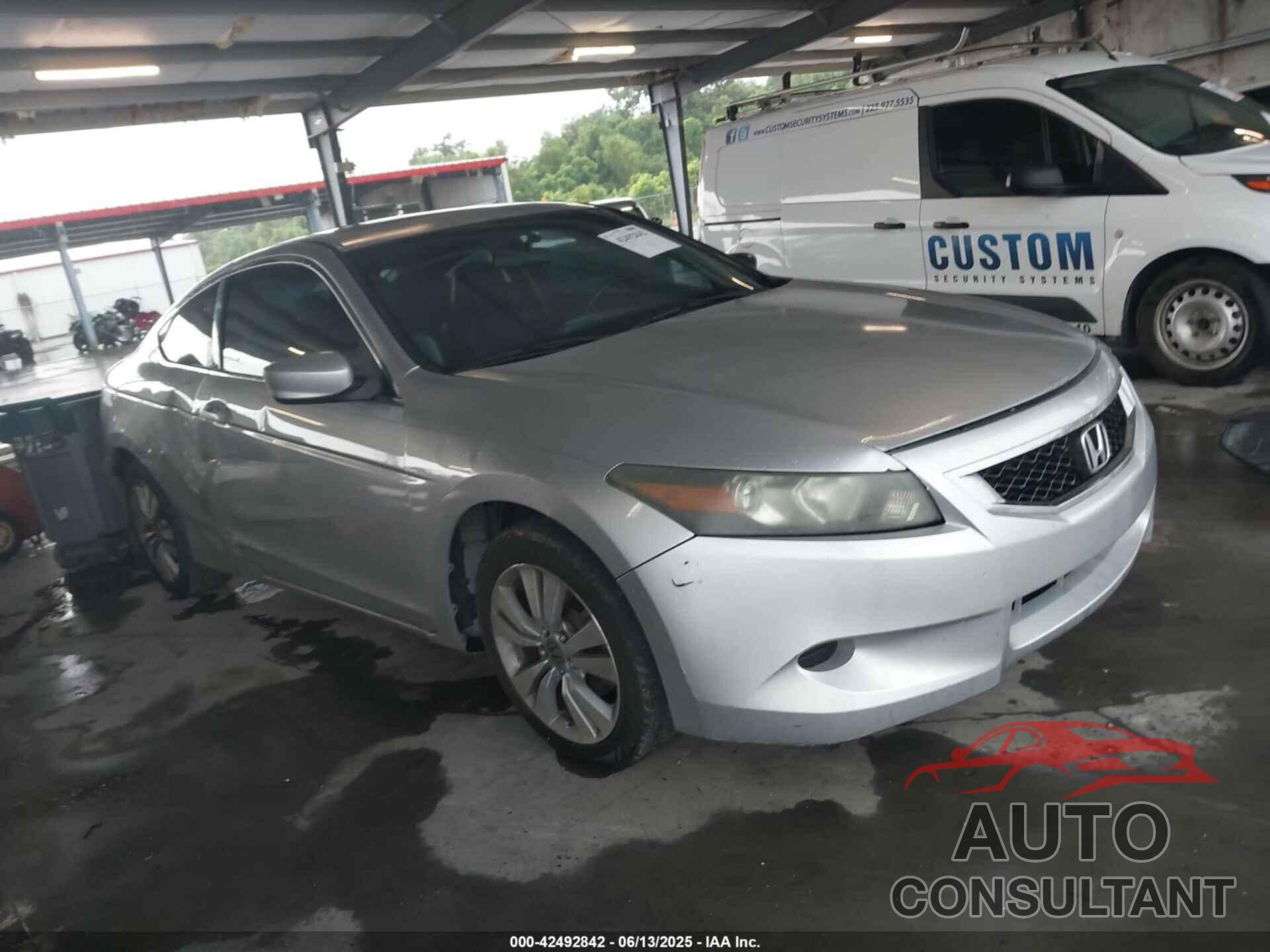 HONDA ACCORD 2010 - 1HGCS1B81AA012834
