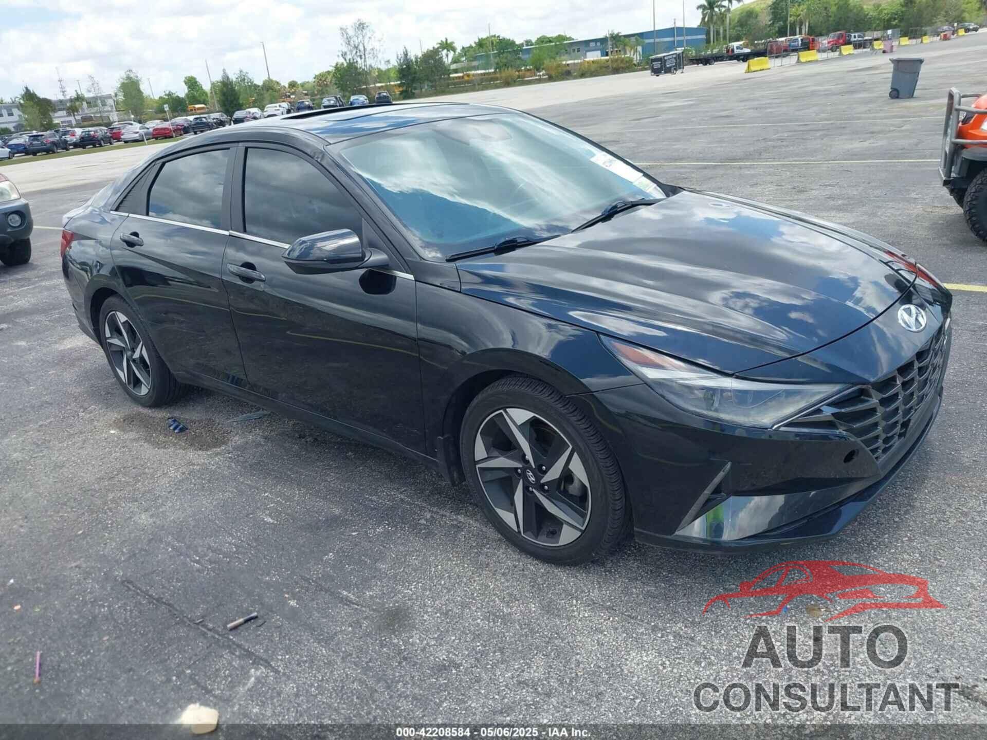 HYUNDAI ELANTRA 2023 - KMHLP4AG4PU533012
