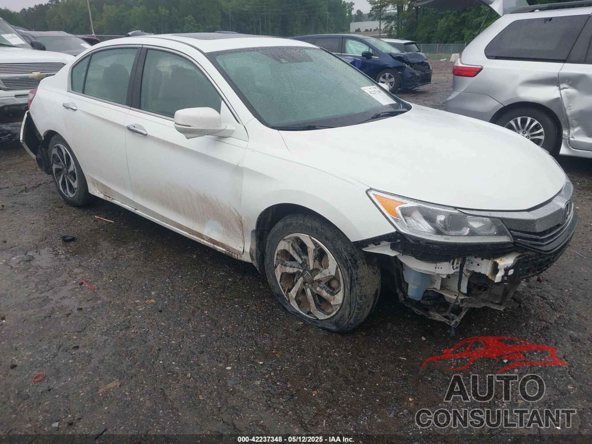 HONDA ACCORD 2016 - 1HGCR3F04GA012587