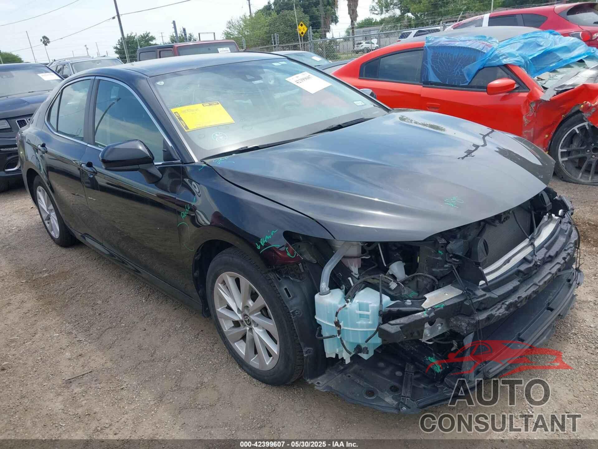 TOYOTA CAMRY 2023 - 4T1C11AK9PU739771