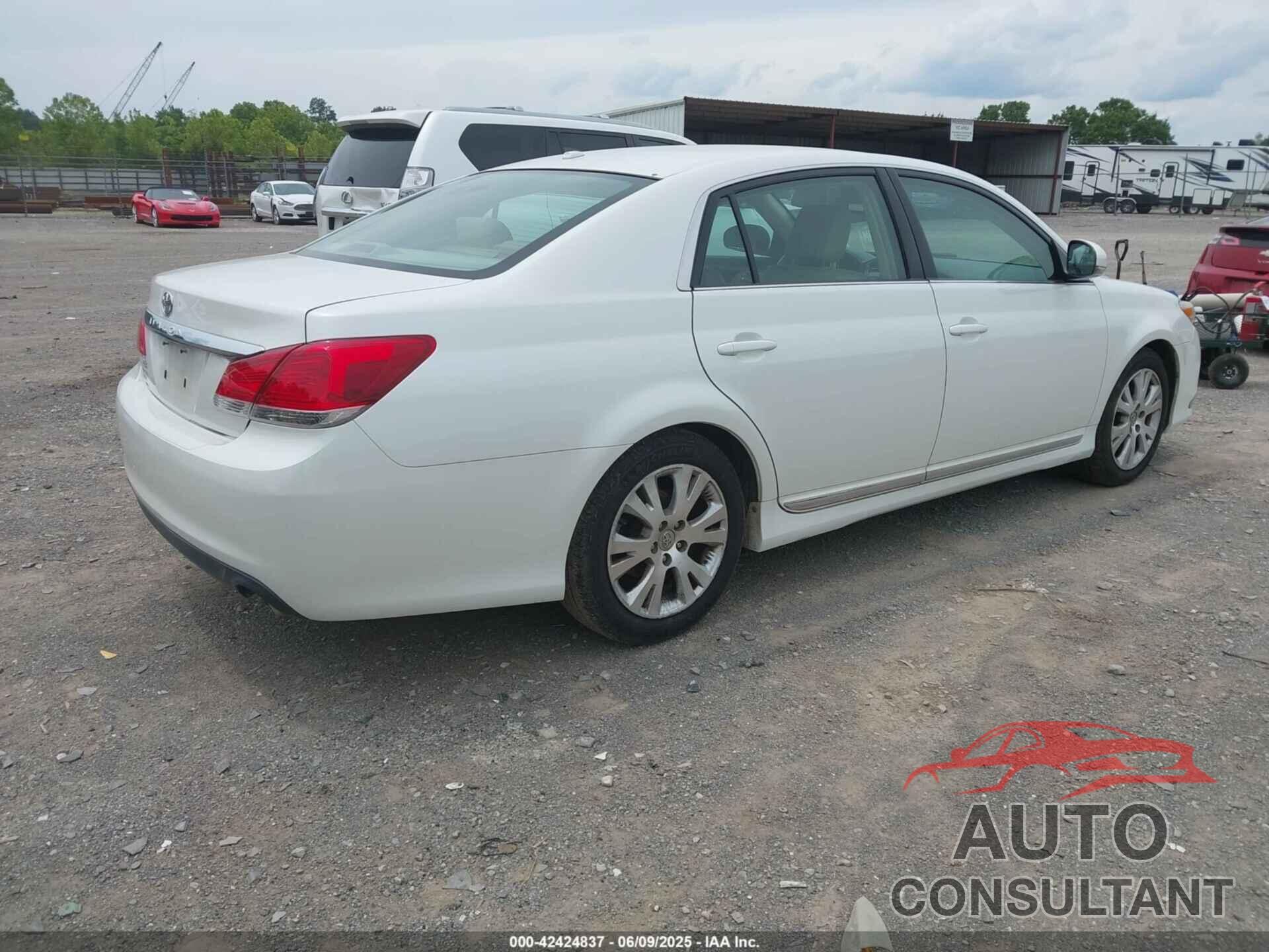 TOYOTA AVALON 2011 - 4T1BK3DB9BU384433