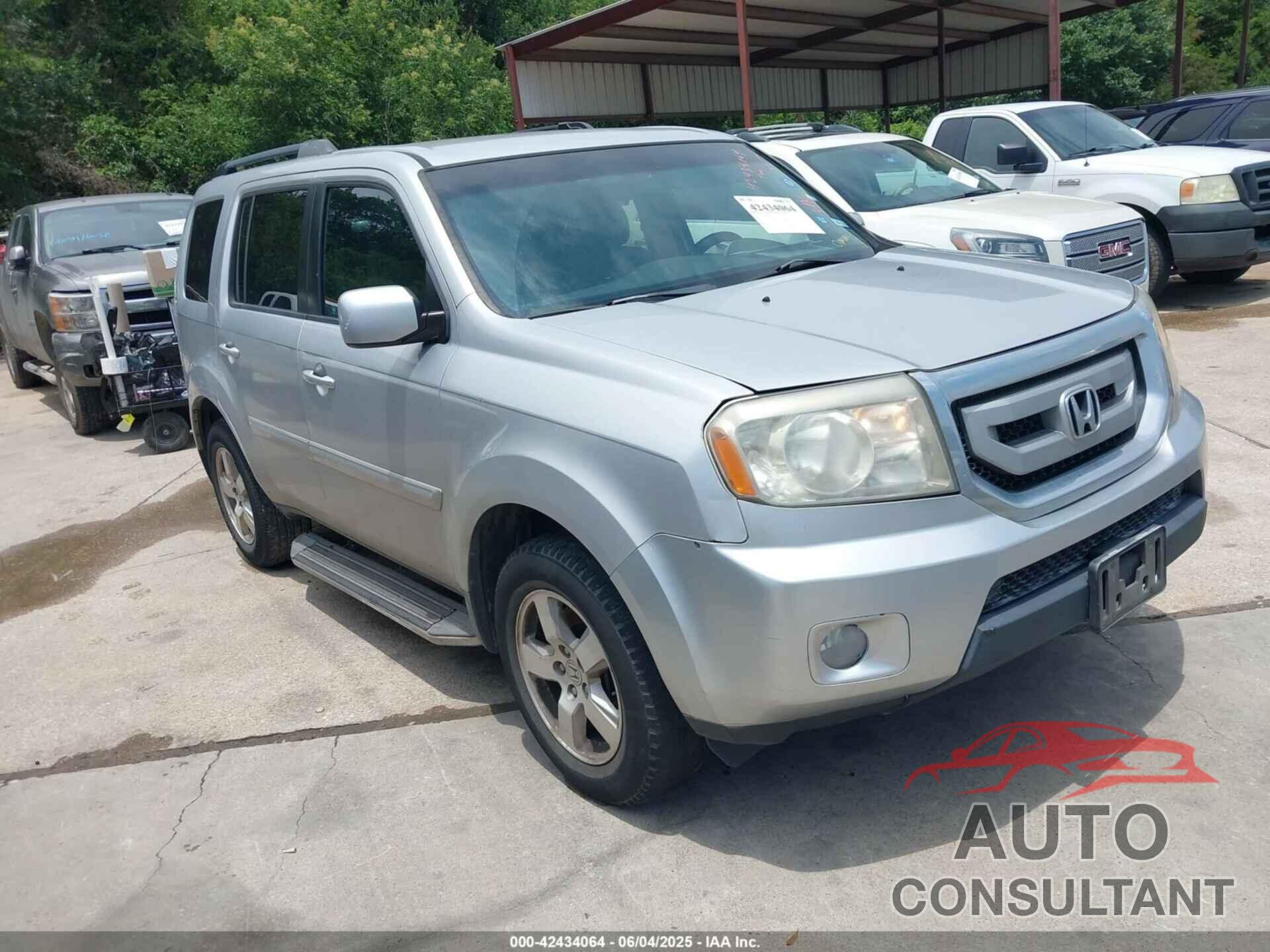 HONDA PILOT 2011 - 5FNYF3H42BB037548