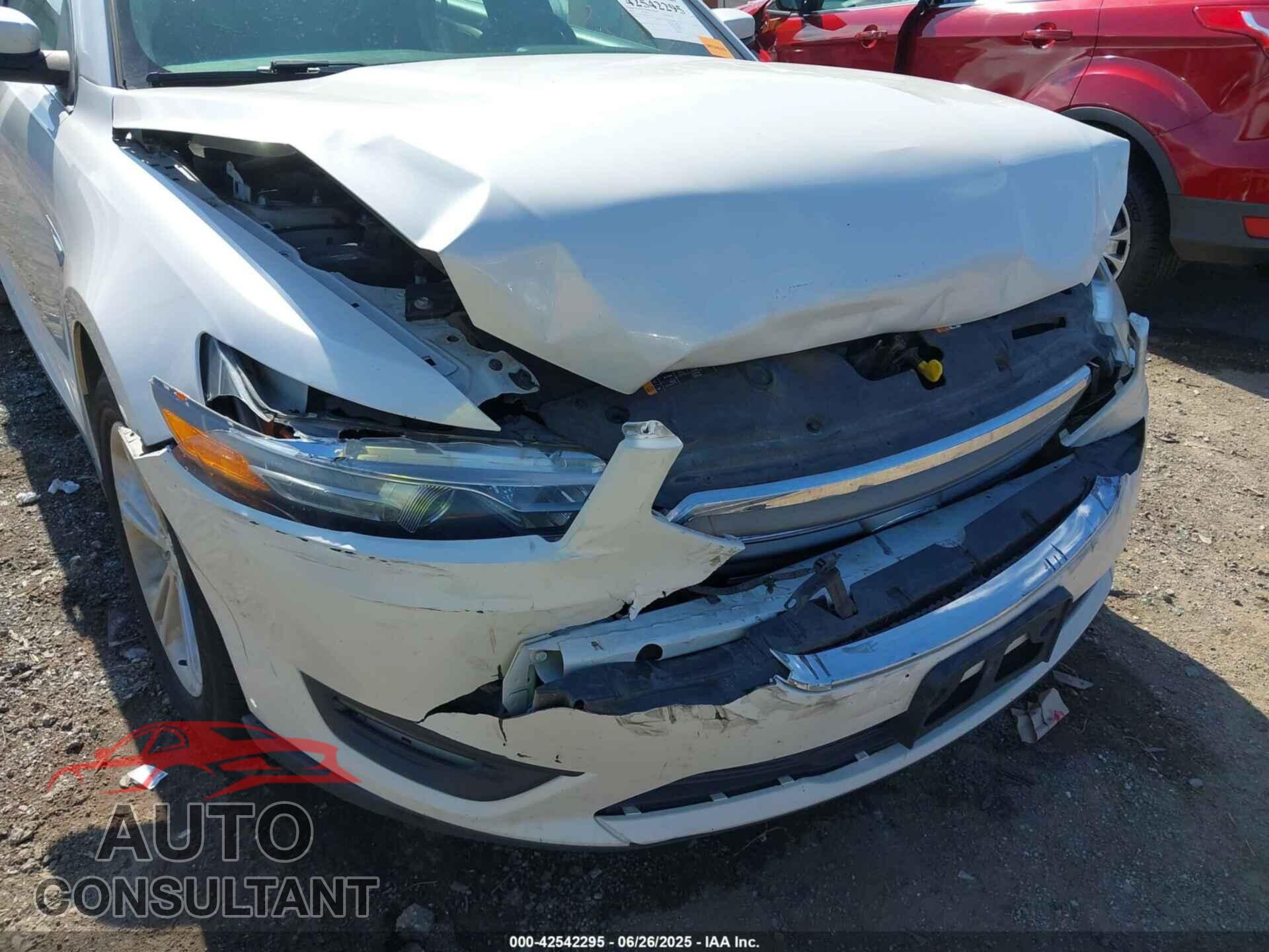 FORD TAURUS 2014 - 1FAHP2E85EG131292