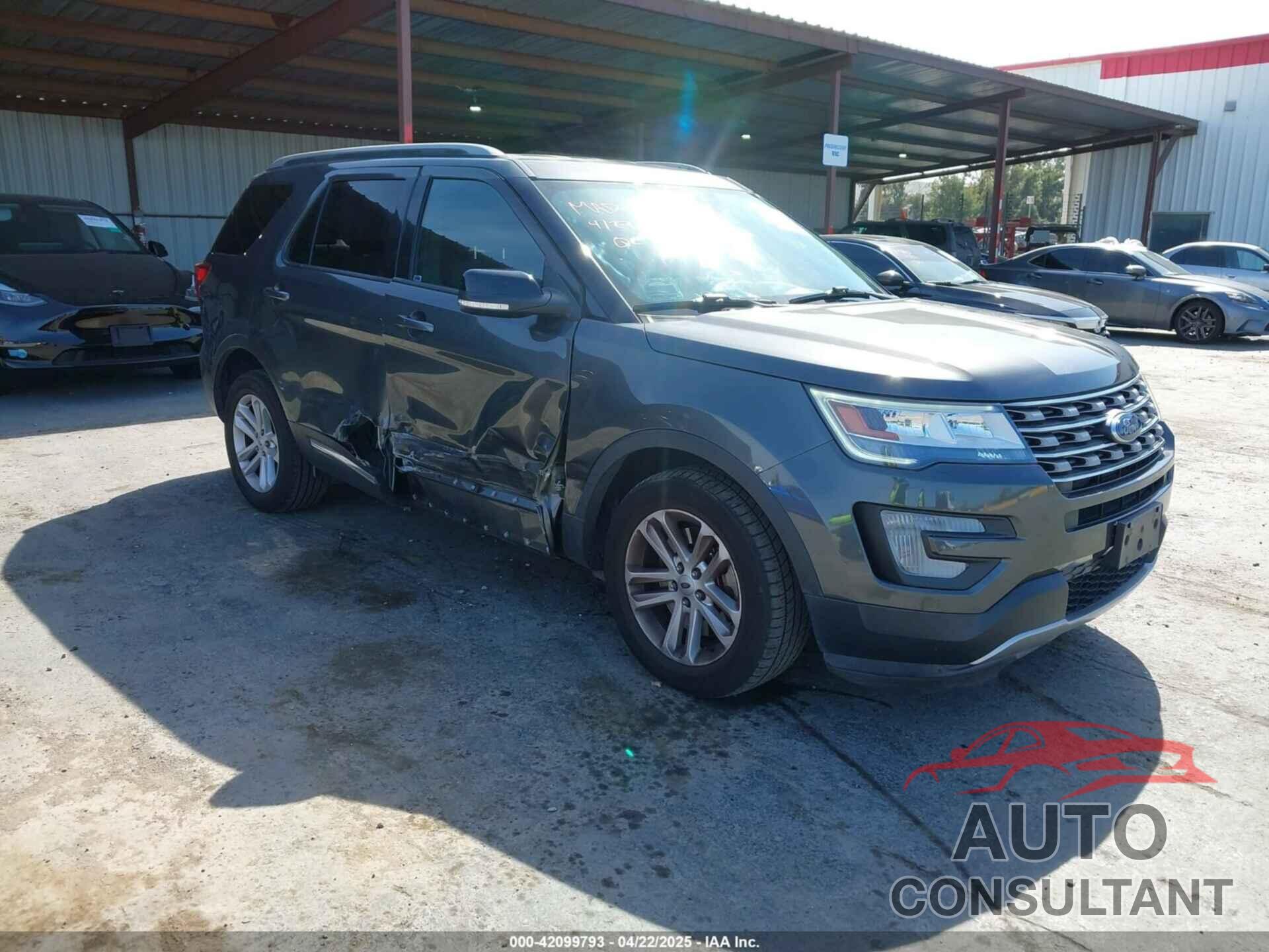 FORD EXPLORER 2017 - 1FM5K7D82HGC85632