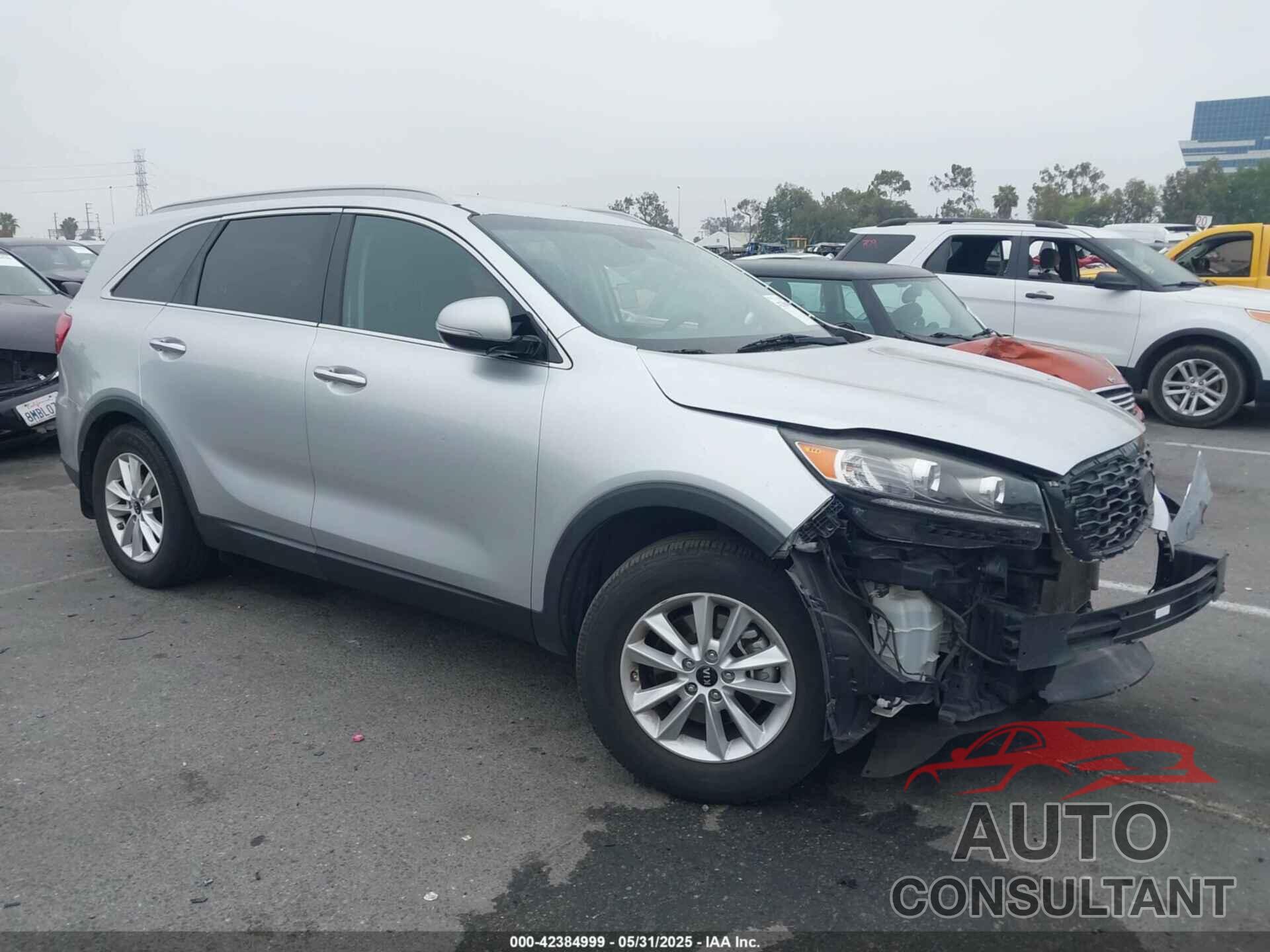 KIA SORENTO 2019 - 5XYPG4A36KG438741