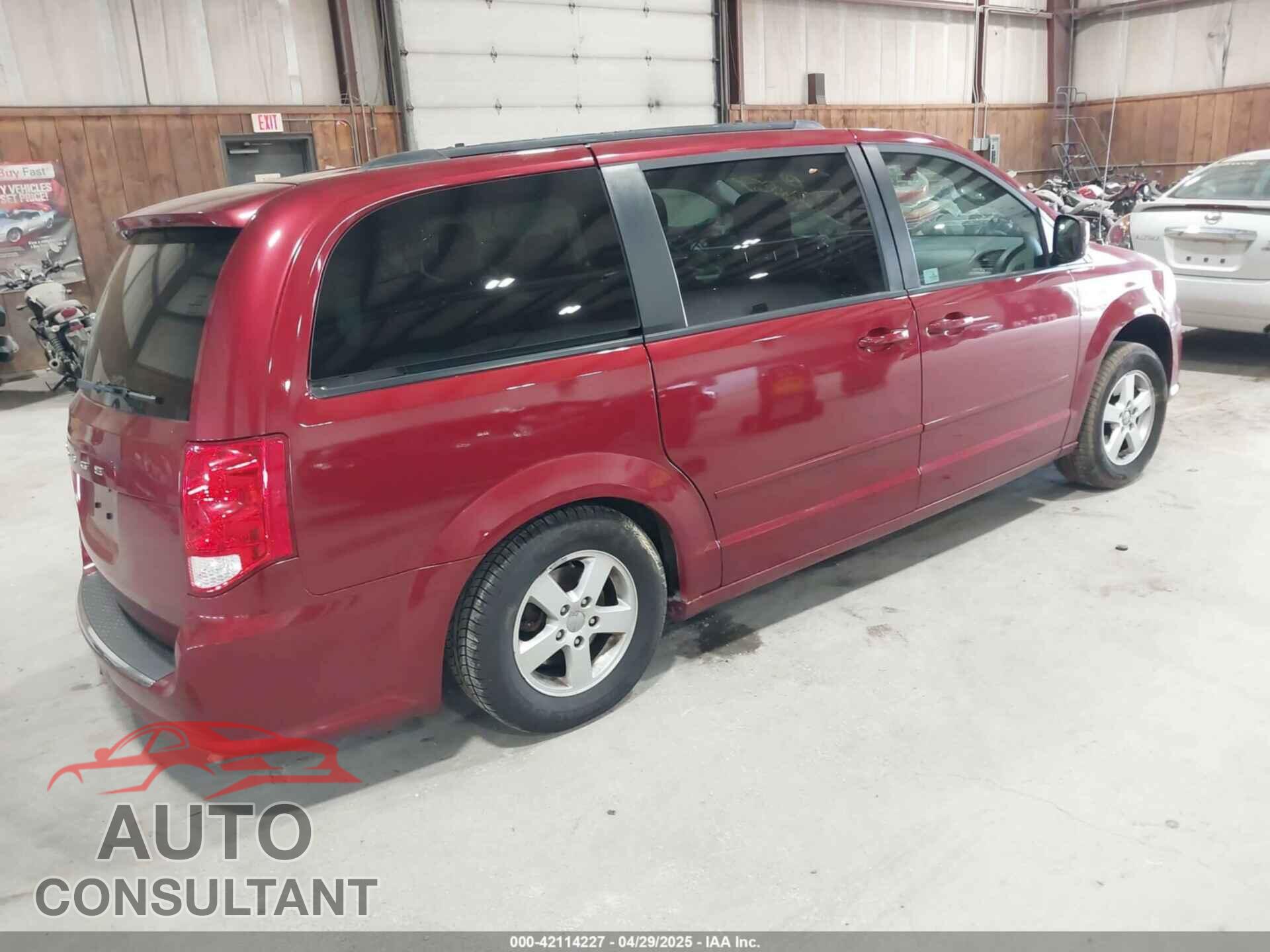 DODGE GRAND CARAVAN 2011 - 2D4RN3DG0BR619081