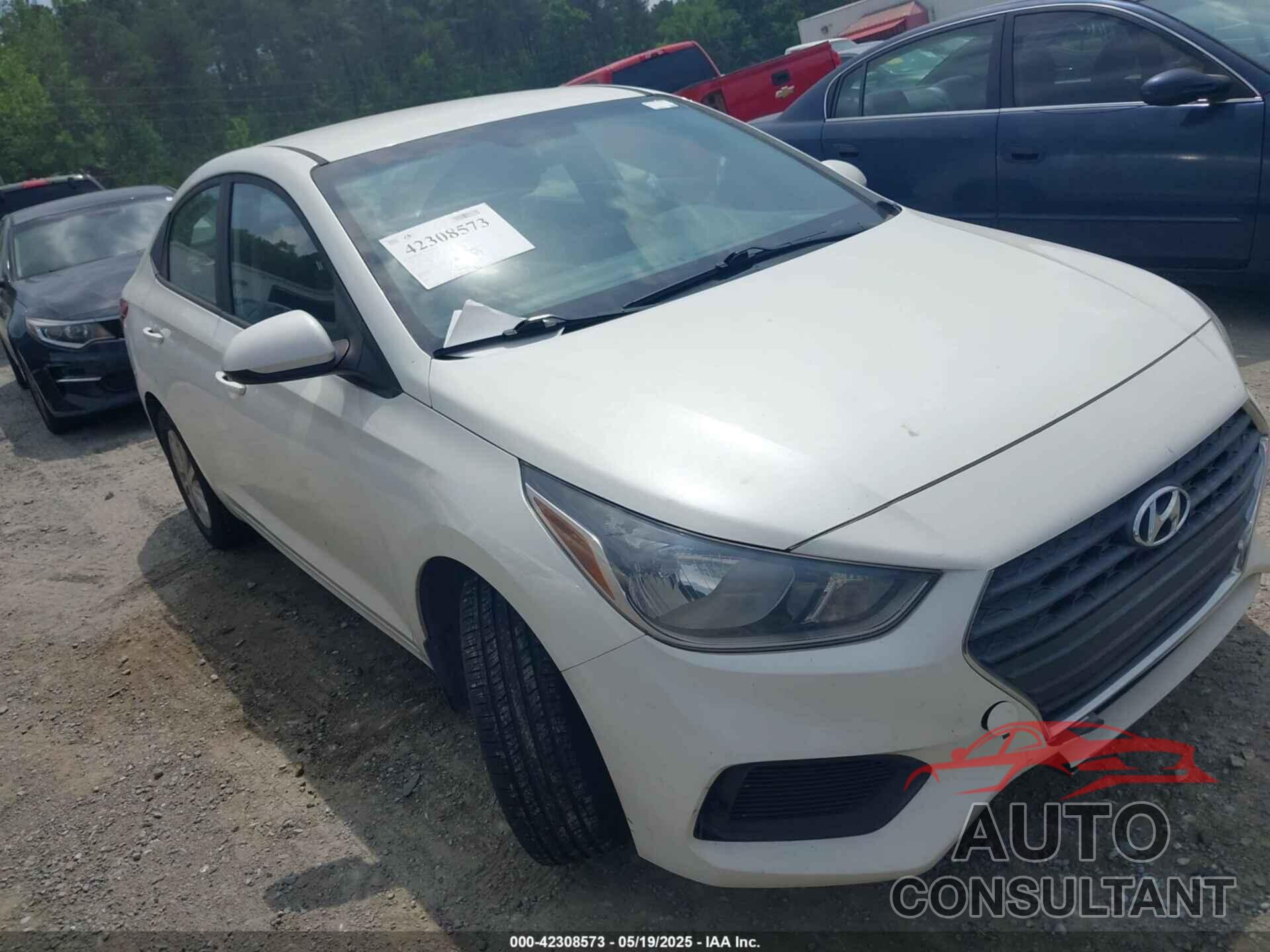HYUNDAI ACCENT 2018 - 3KPC24A31JE023870