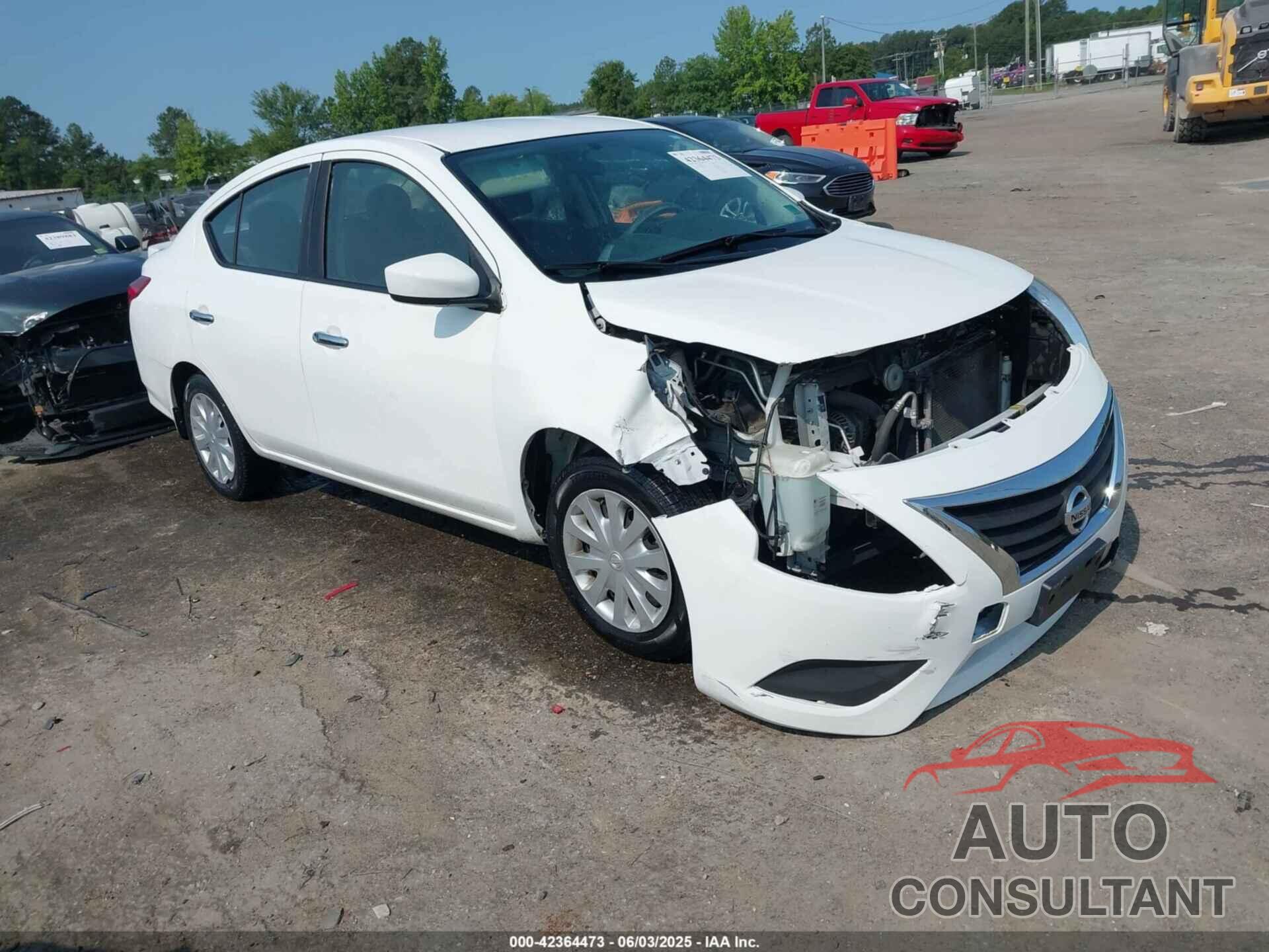 NISSAN VERSA 2017 - 3N1CN7AP7HK471895