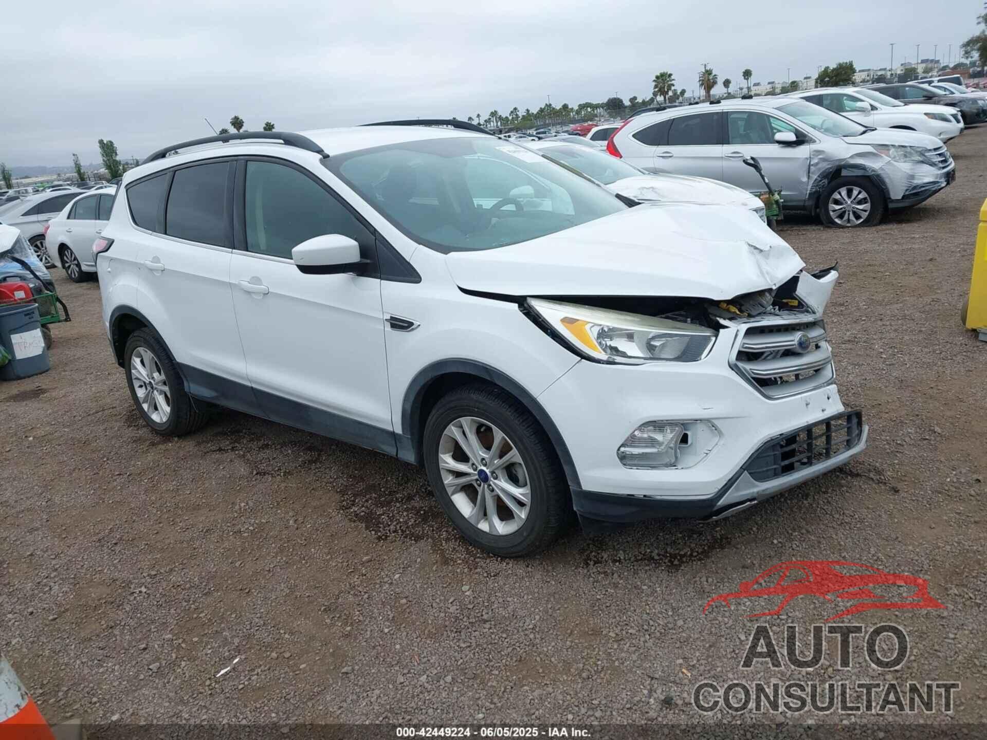 FORD ESCAPE 2018 - 1FMCU0GDXJUA85915