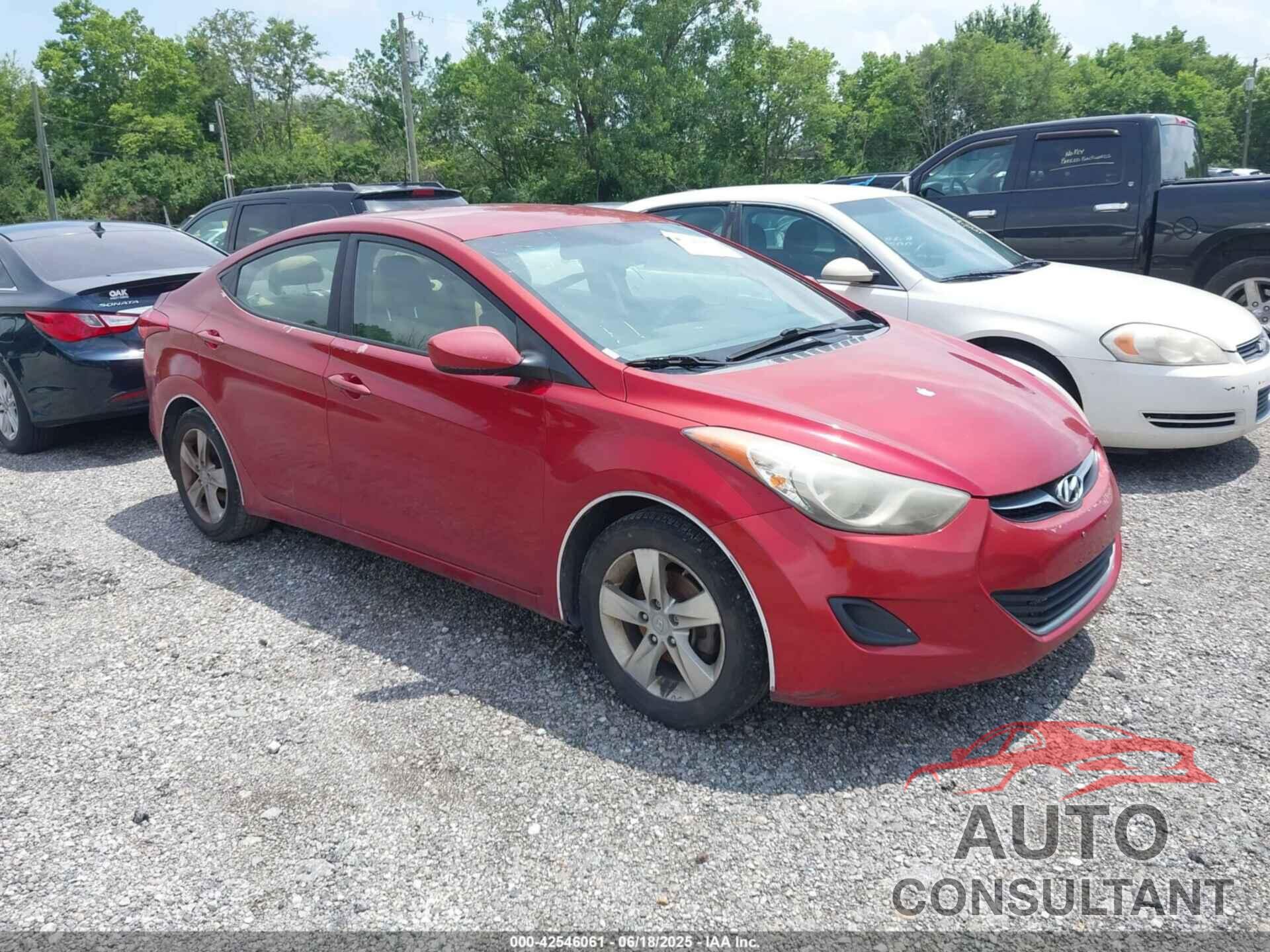 HYUNDAI ELANTRA 2013 - KMHDH4AE5DU770152