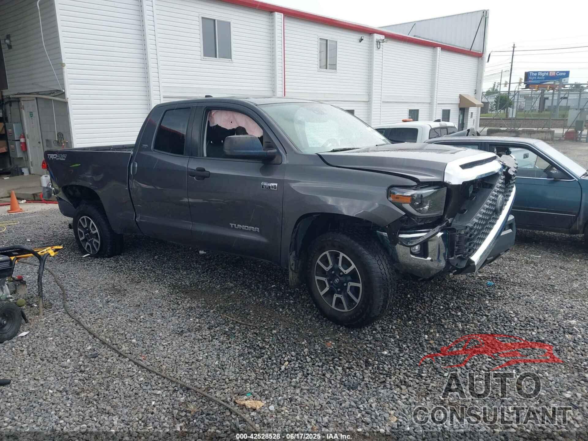 TOYOTA TUNDRA 2020 - 5TFUY5F17LX887650