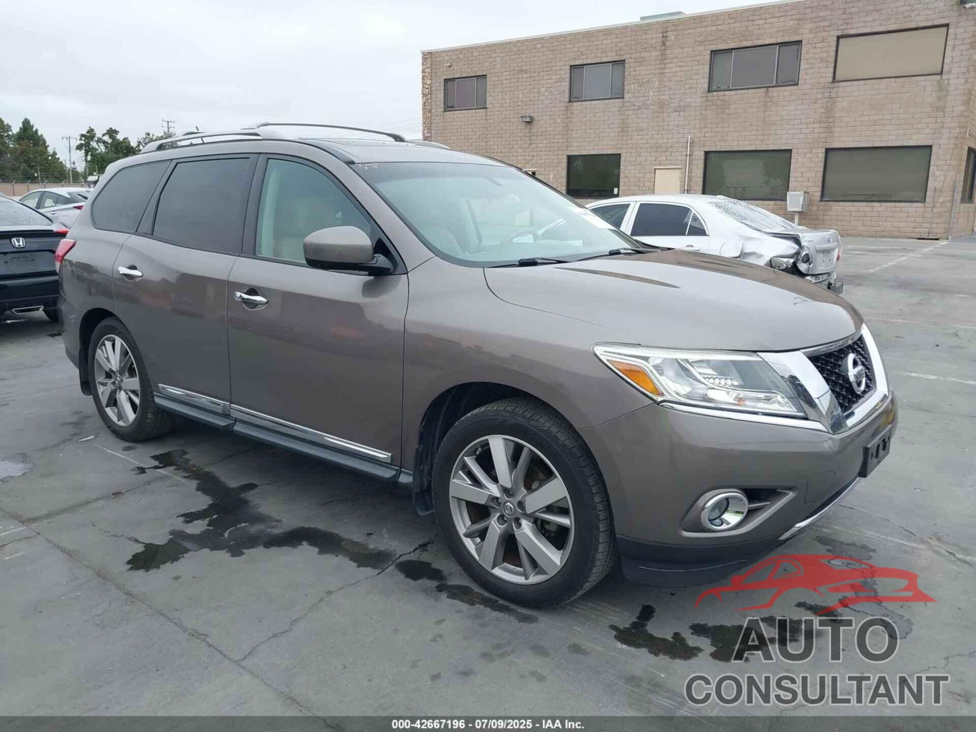 NISSAN PATHFINDER 2014 - 5N1AR2MM8EC618090