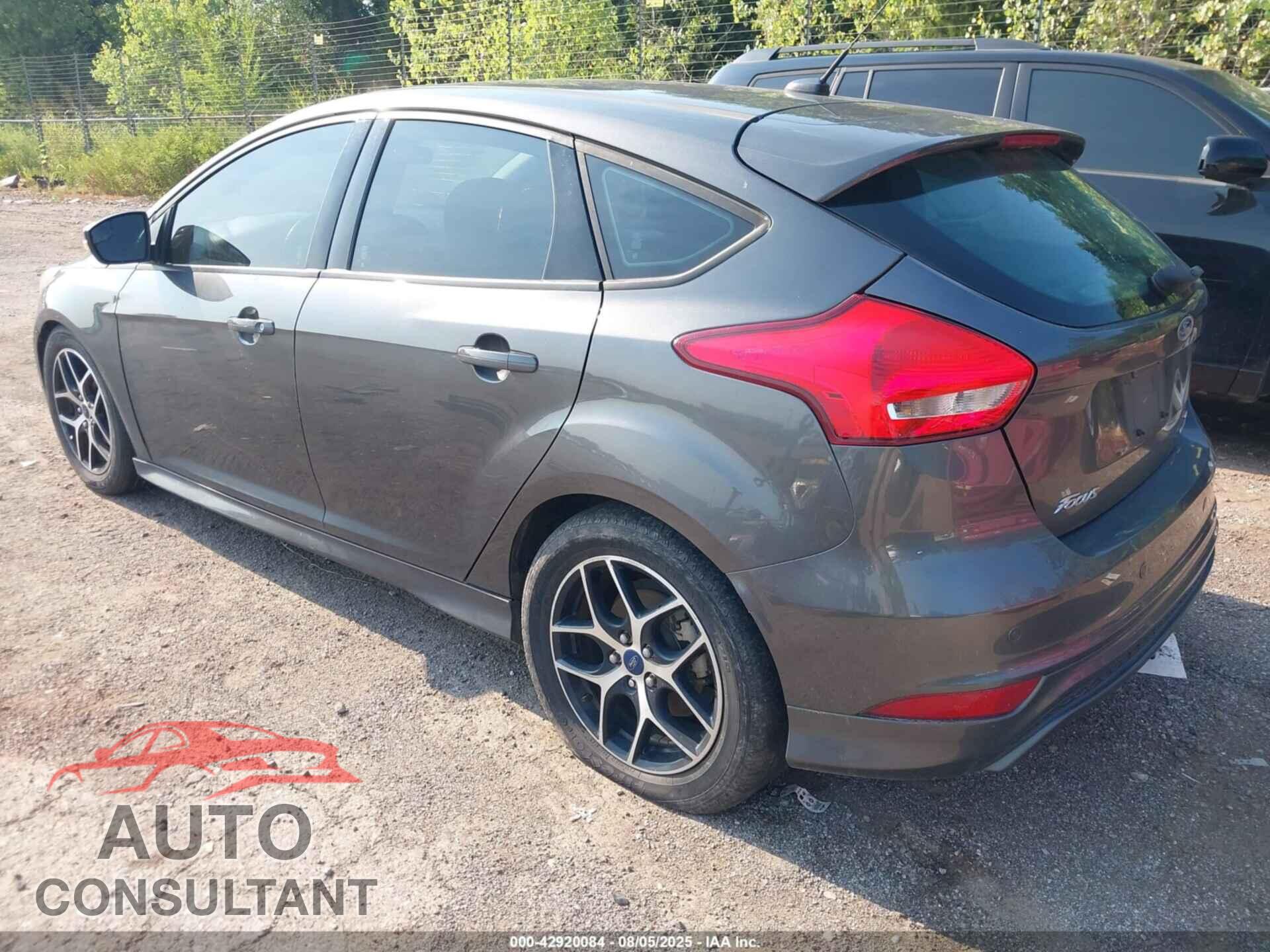 FORD FOCUS 2015 - 1FADP3K25FL248285