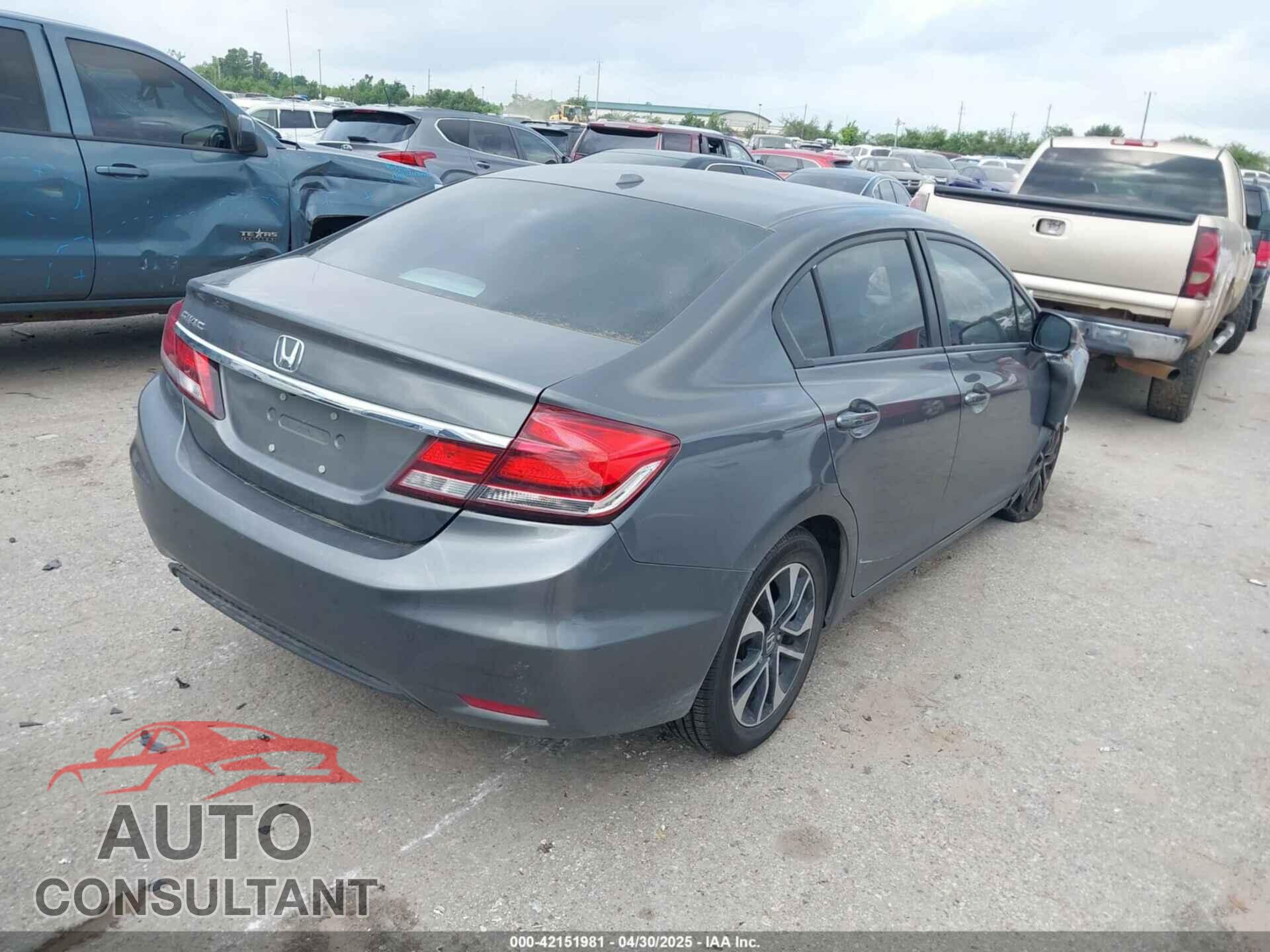 HONDA CIVIC 2013 - 2HGFB2F95DH515729