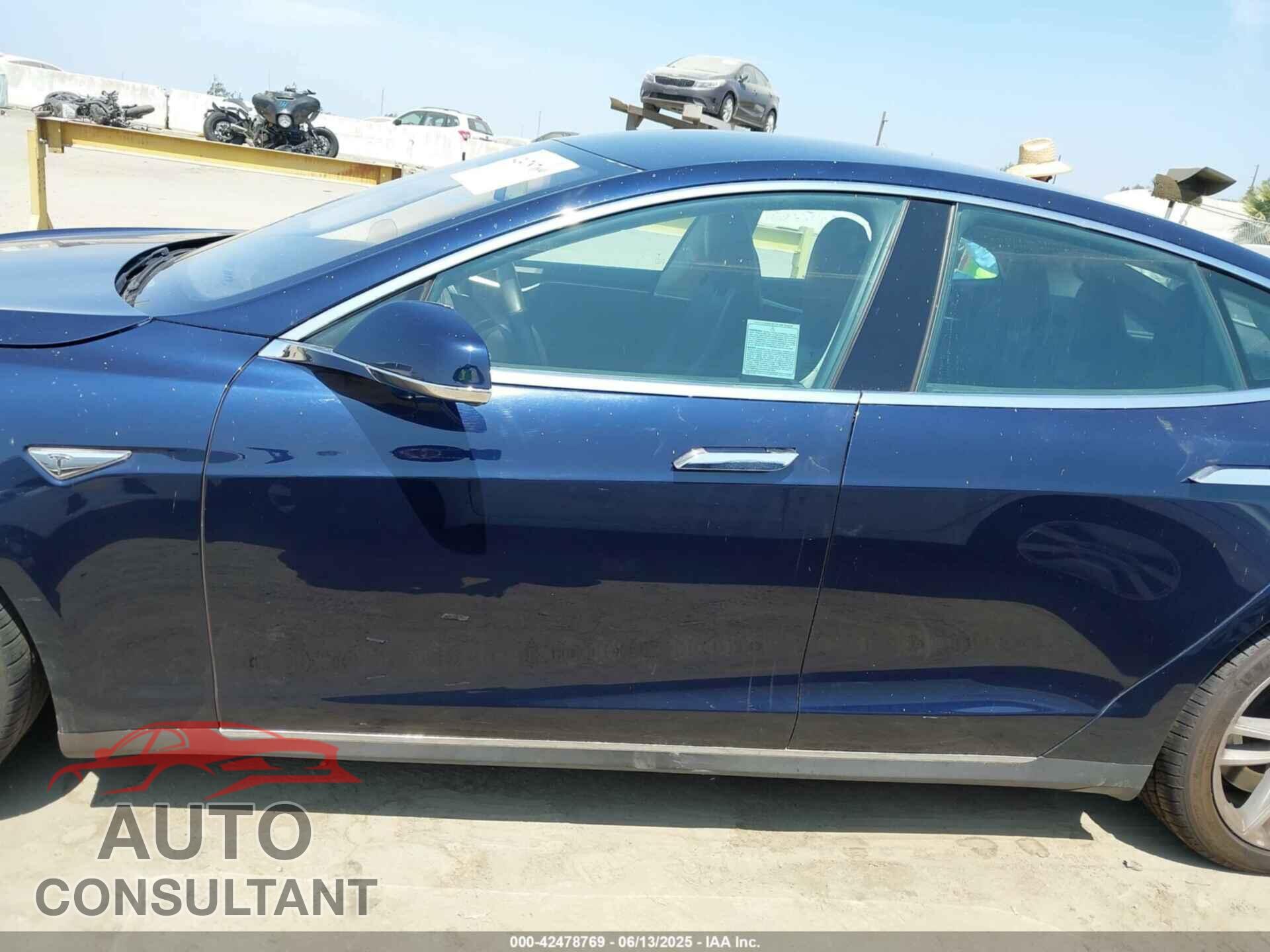 TESLA MODEL S 2015 - 5YJSA1H14FF080616
