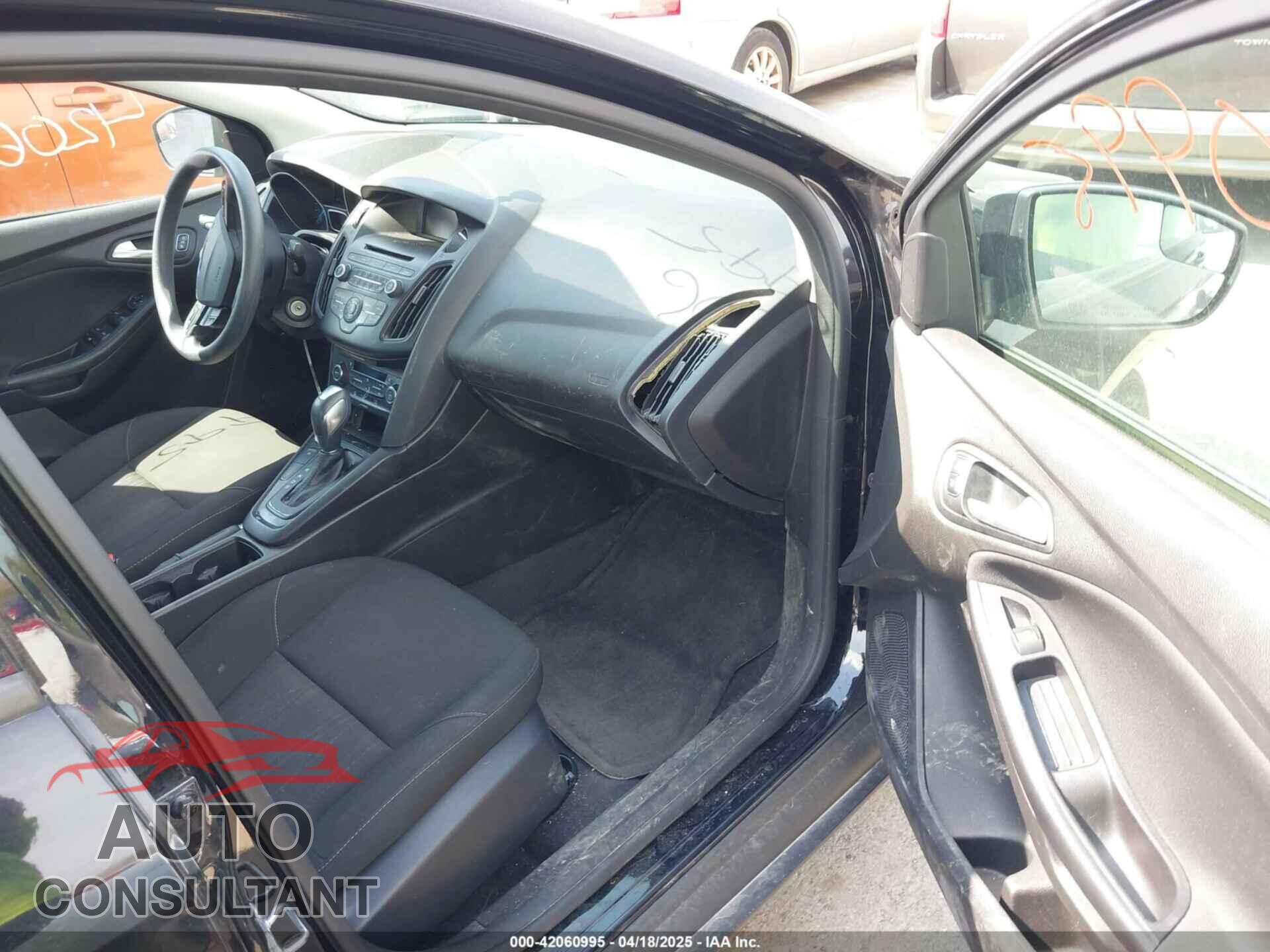 FORD FOCUS 2016 - 1FADP3FE6GL335943
