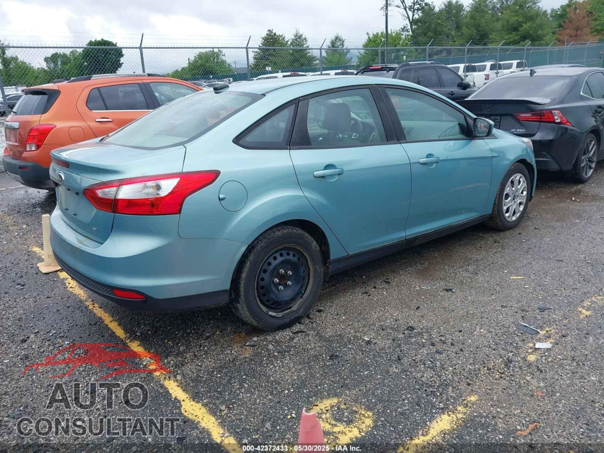 FORD FOCUS 2012 - 1FAHP3F2XCL261363