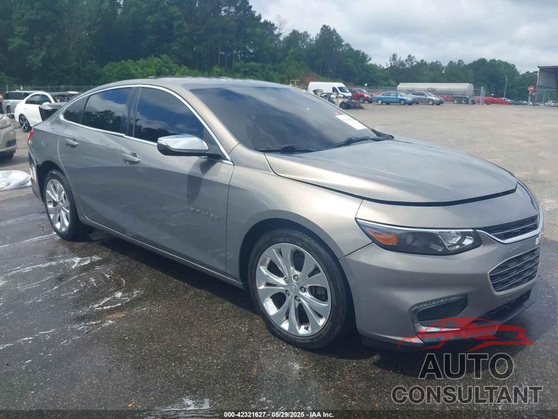 CHEVROLET MALIBU 2017 - 1G1ZH5SX0HF258608