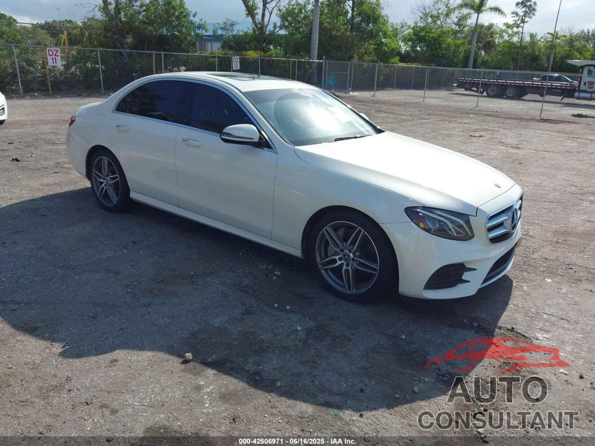 MERCEDES-BENZ E 350 2020 - WDDZF8DB4LA742910