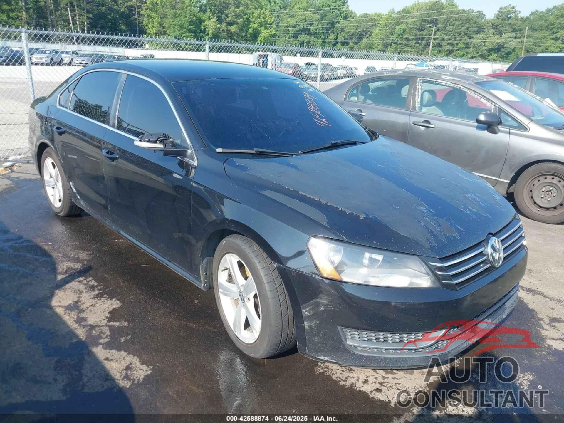 VOLKSWAGEN PASSAT 2013 - 1VWBP7A36DC095056