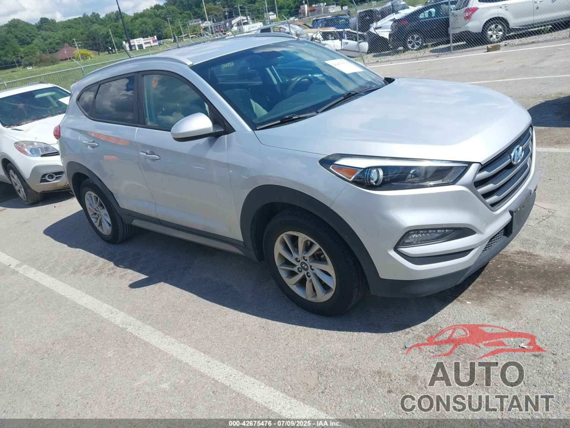HYUNDAI TUCSON 2017 - KM8J33A46HU327369