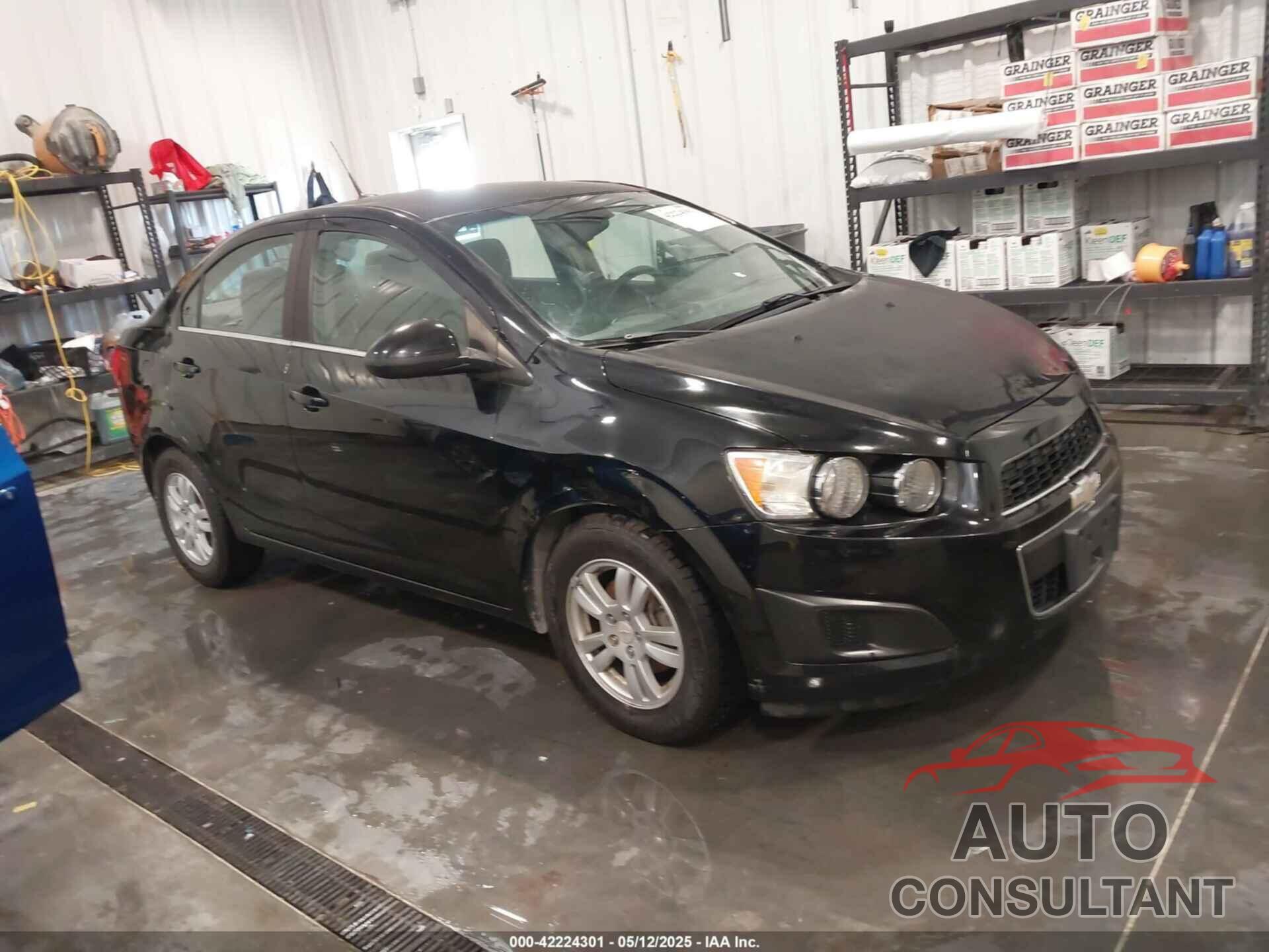 CHEVROLET SONIC 2012 - 1G1JC5SH3C4163694